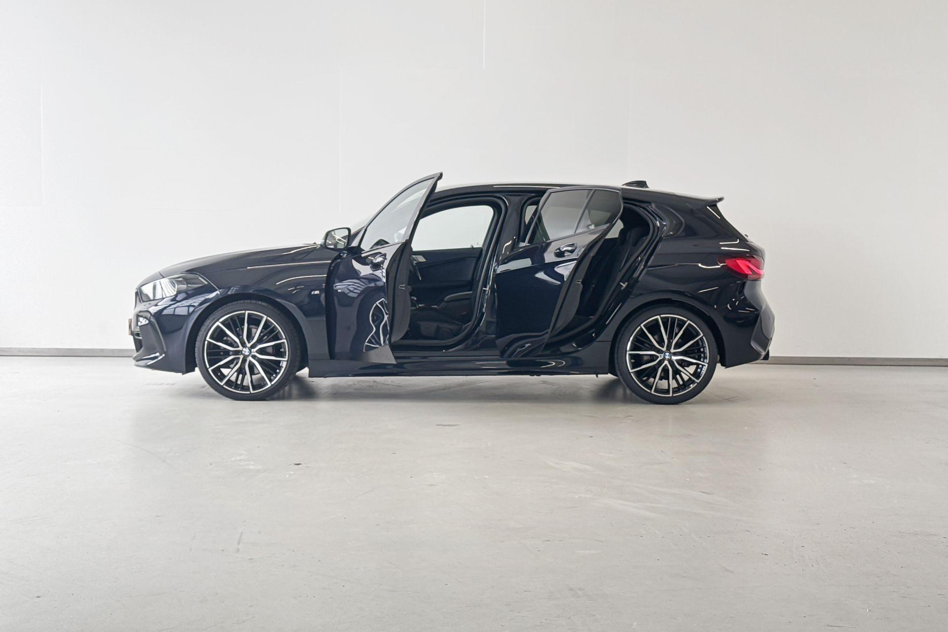 Foto van BMW 118i