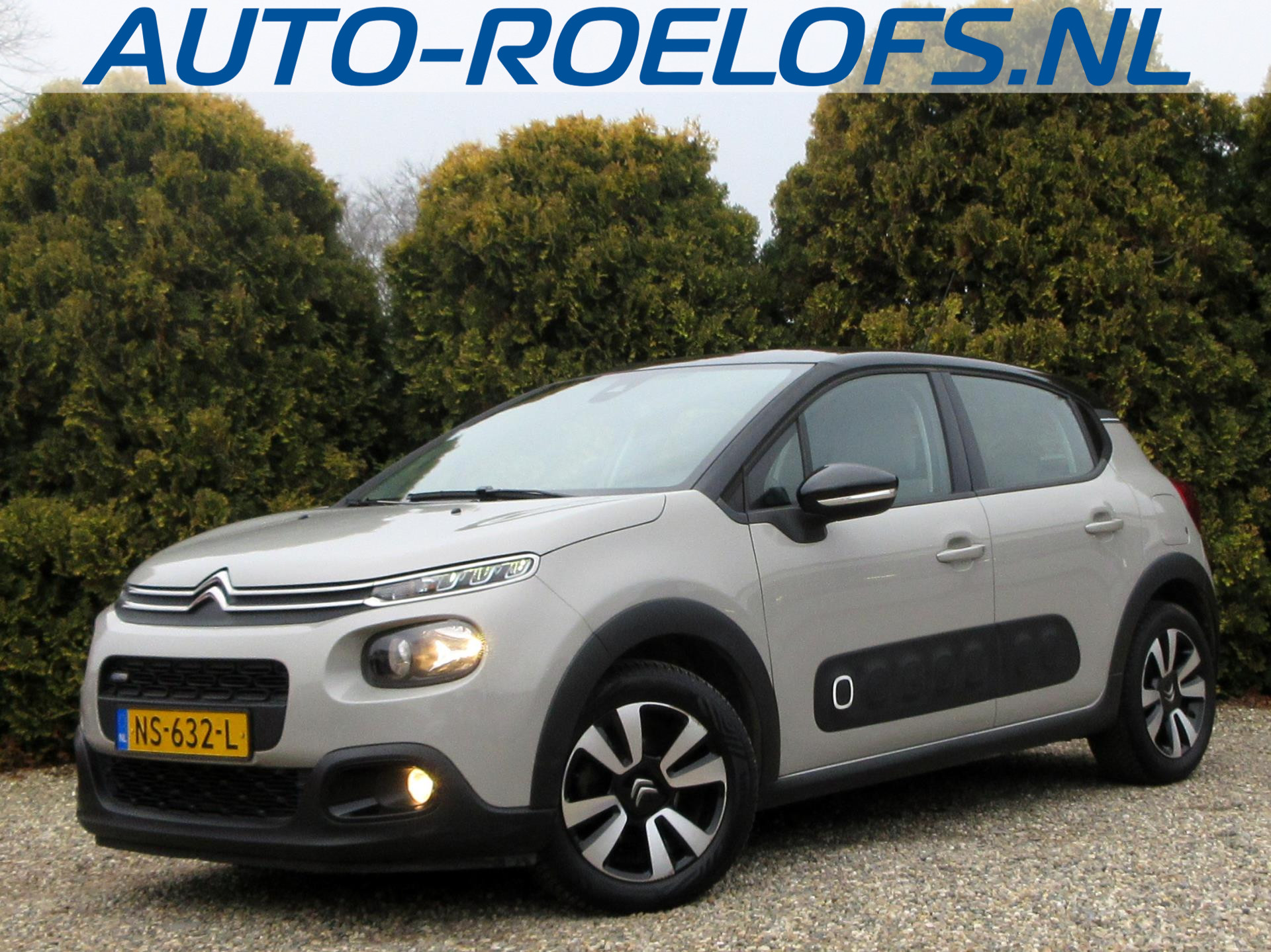 Citroen C3 1.2 PureTech Shine Automaat*Camera*Trekhaak* 2017 - voorkant