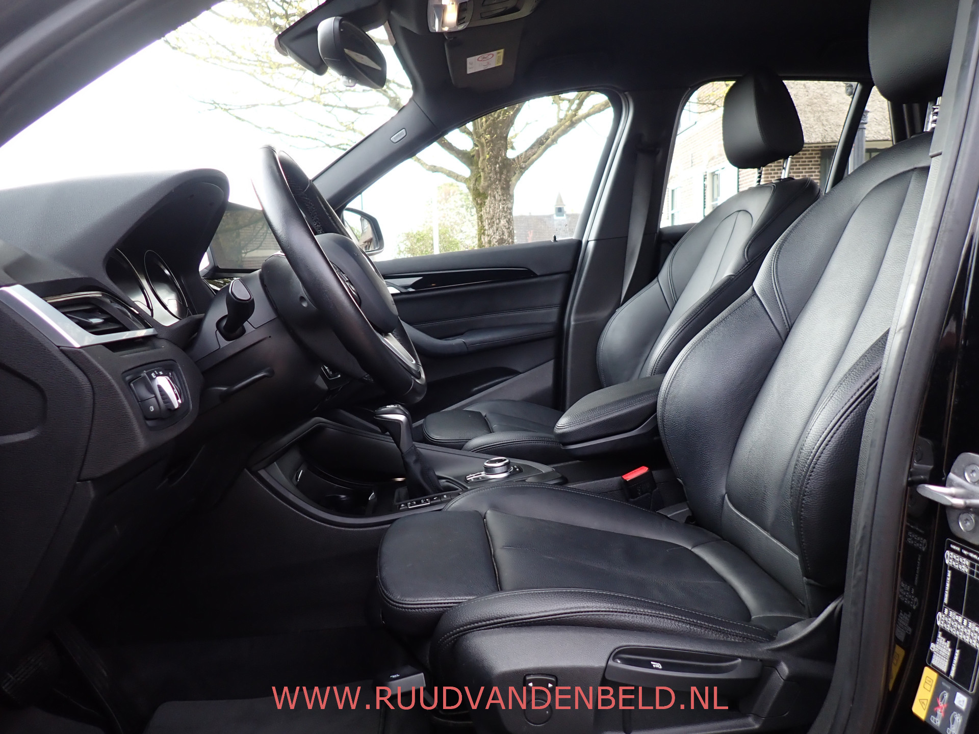Foto van BMW X1 Xdrive25e