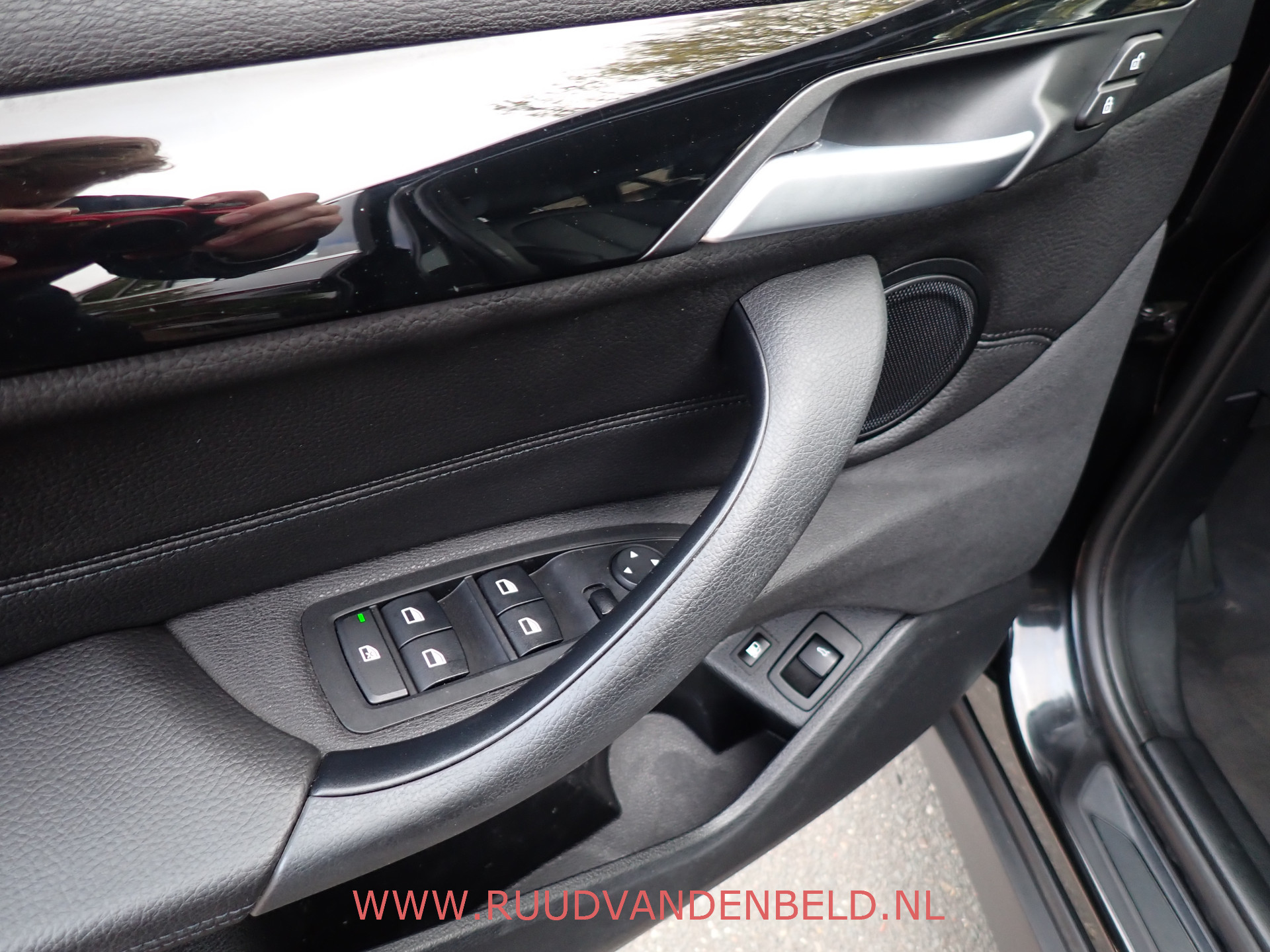 Foto van BMW X1 Xdrive25e