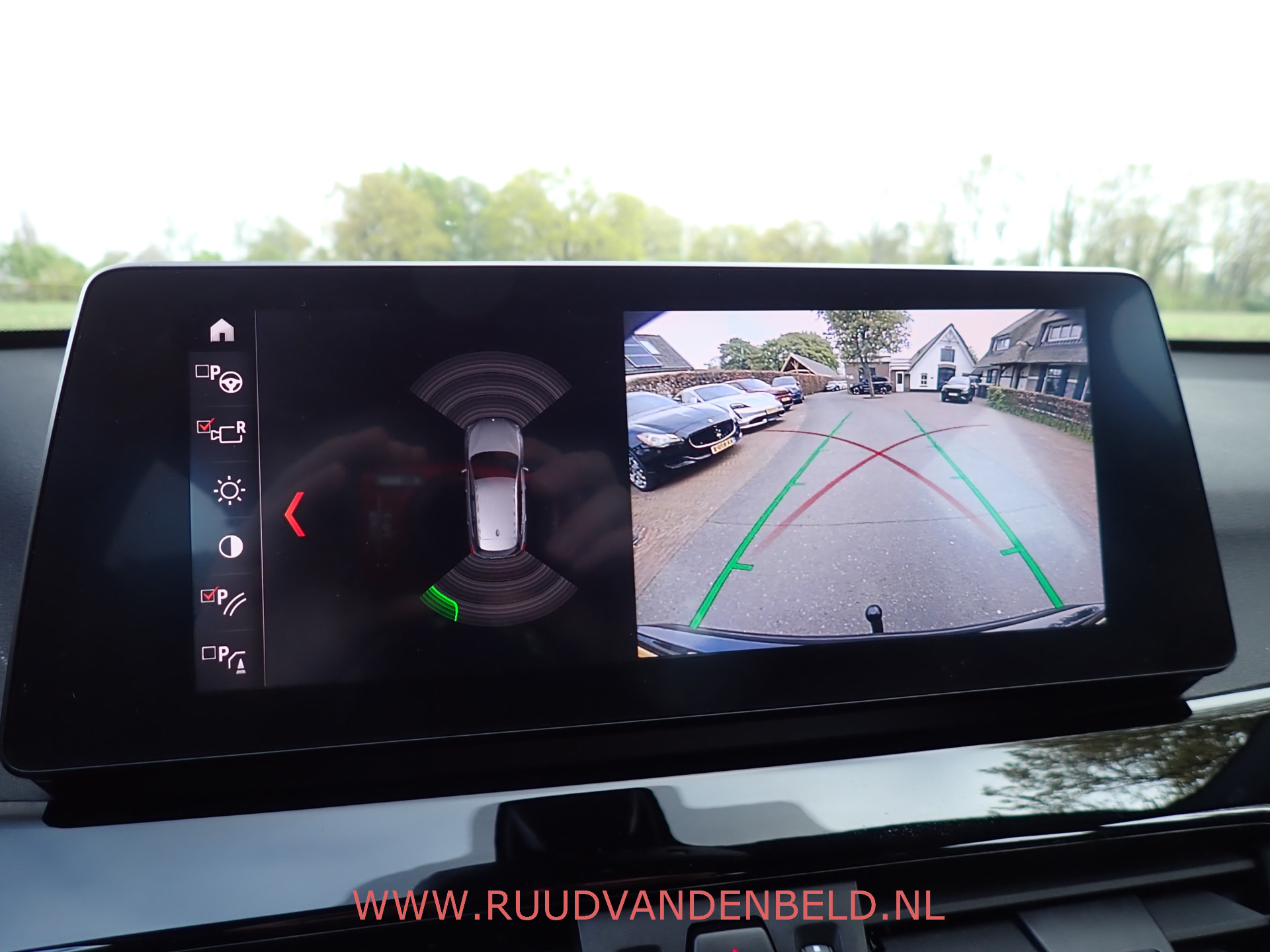 Foto van BMW X1 Xdrive25e