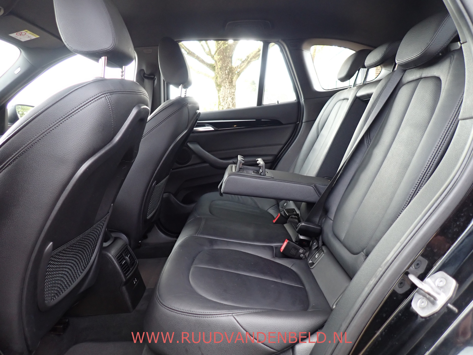 Foto van BMW X1 Xdrive25e
