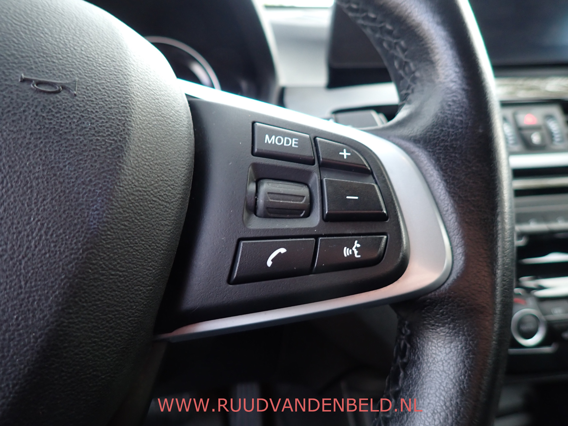 Foto van BMW X1 Xdrive25e
