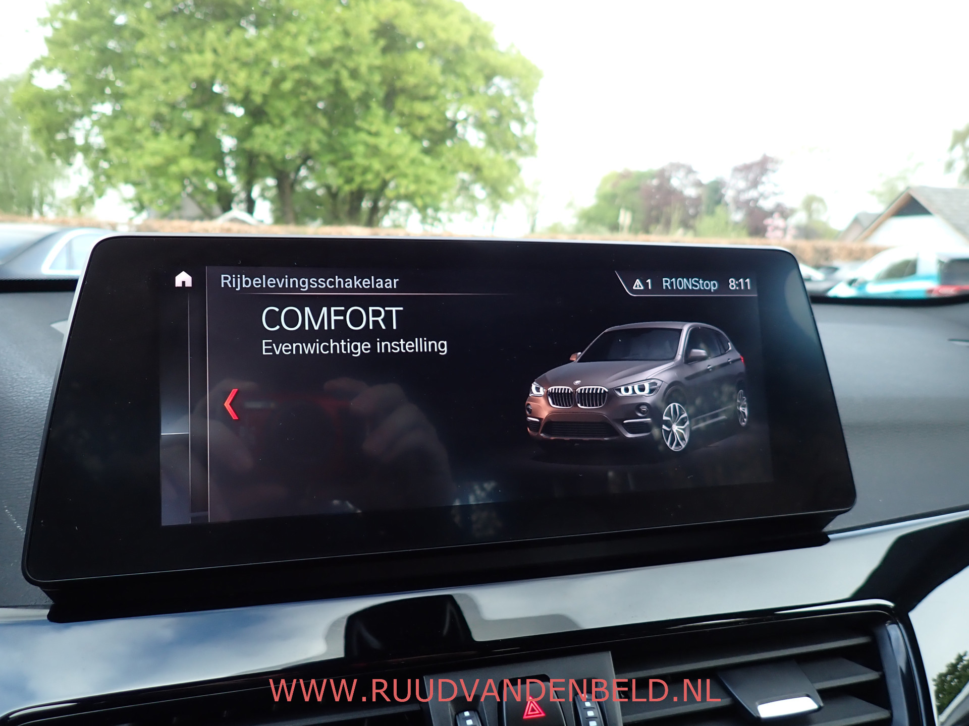 Foto van BMW X1 Xdrive25e