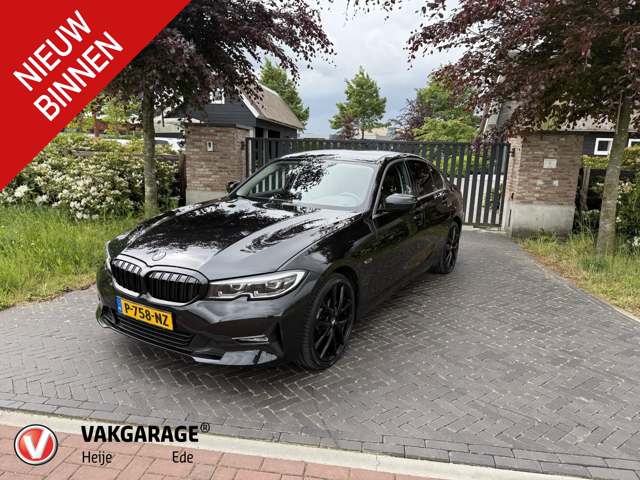 BMW 320e 320e Business Edition Plus 2022 - voorkant