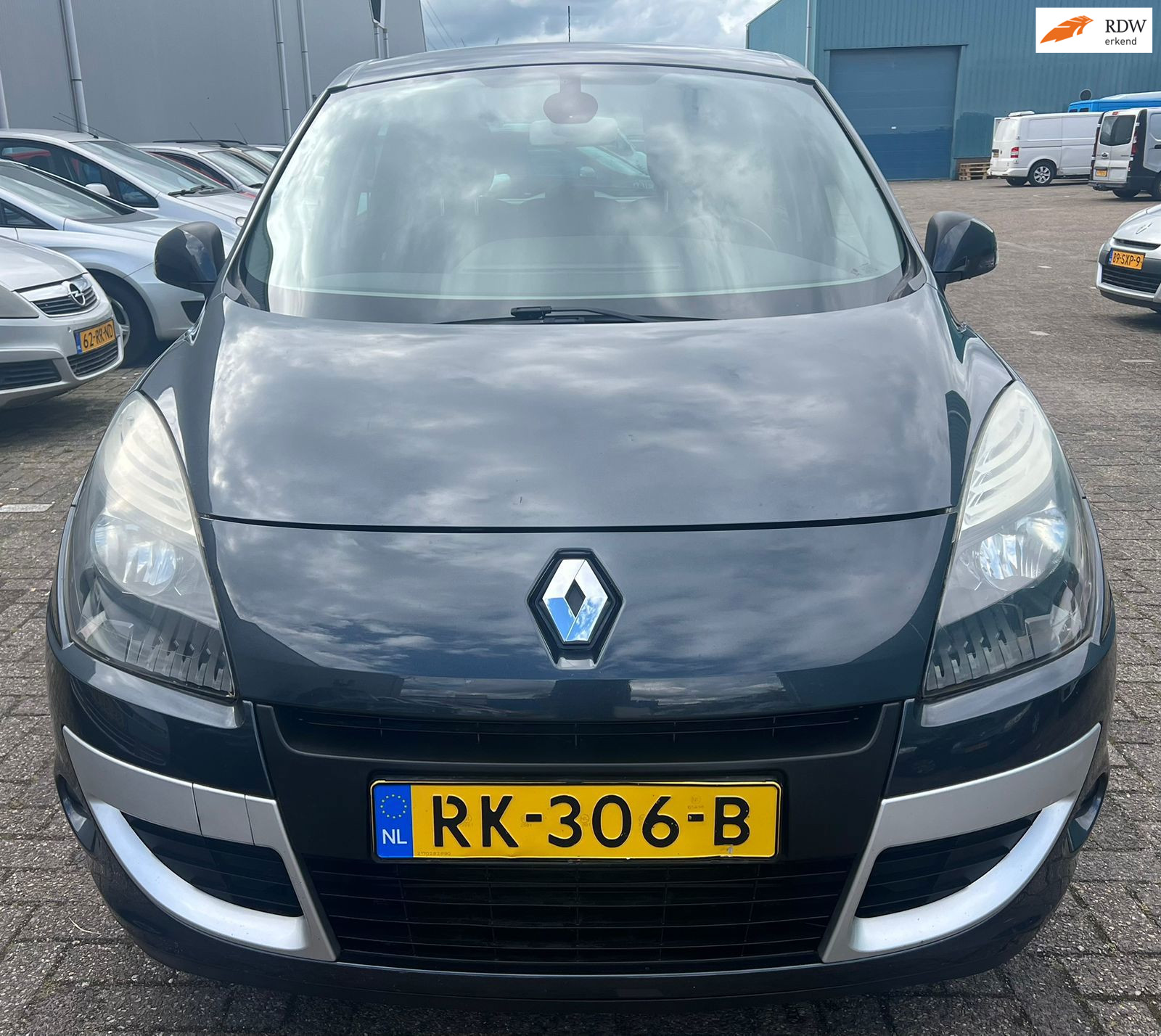 Foto van RENAULT MEGANE SCENIC