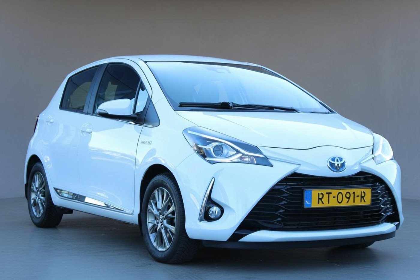 Foto van Toyota Toyota Yaris Hybrid