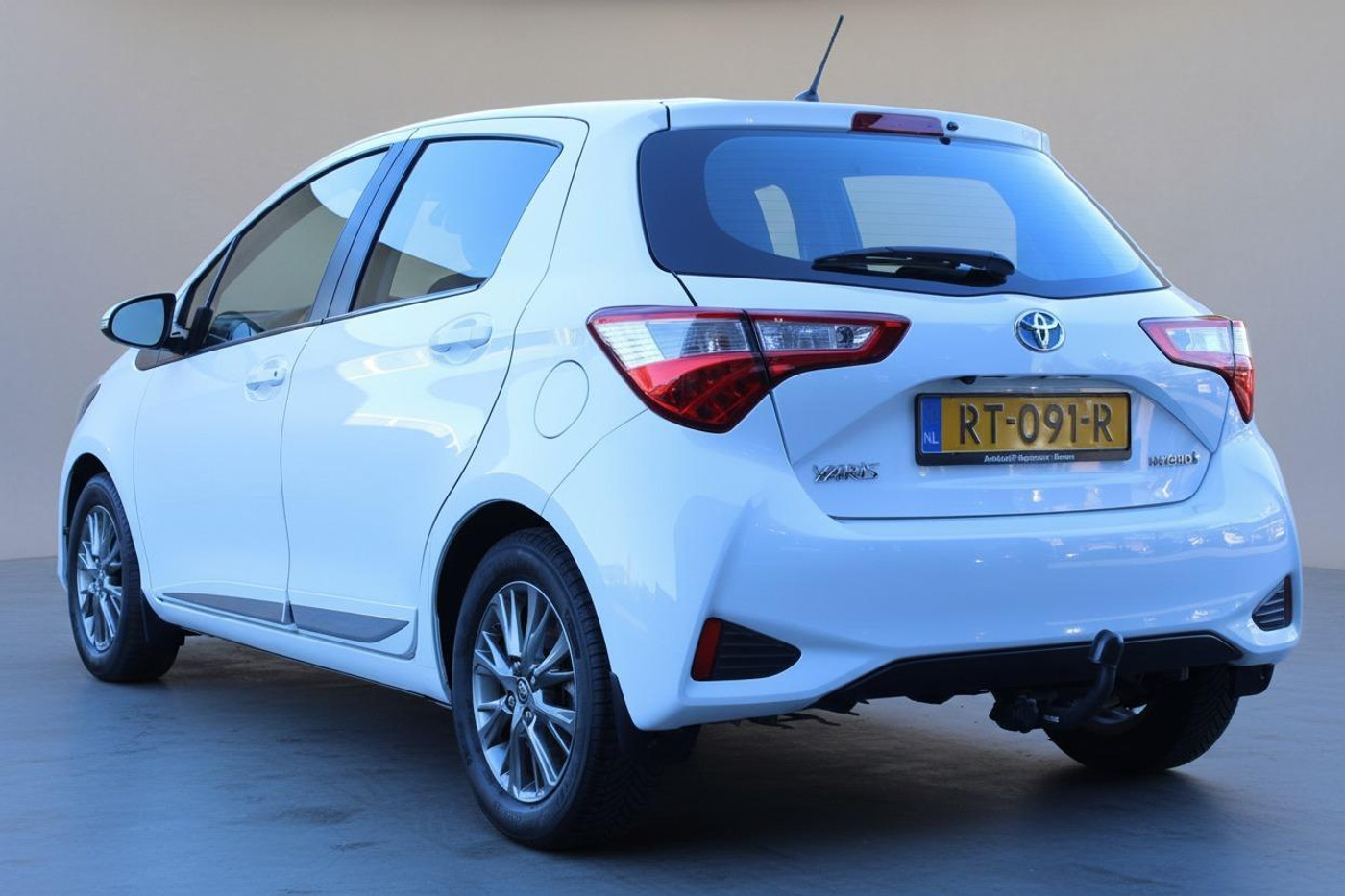 Foto van Toyota Toyota Yaris Hybrid