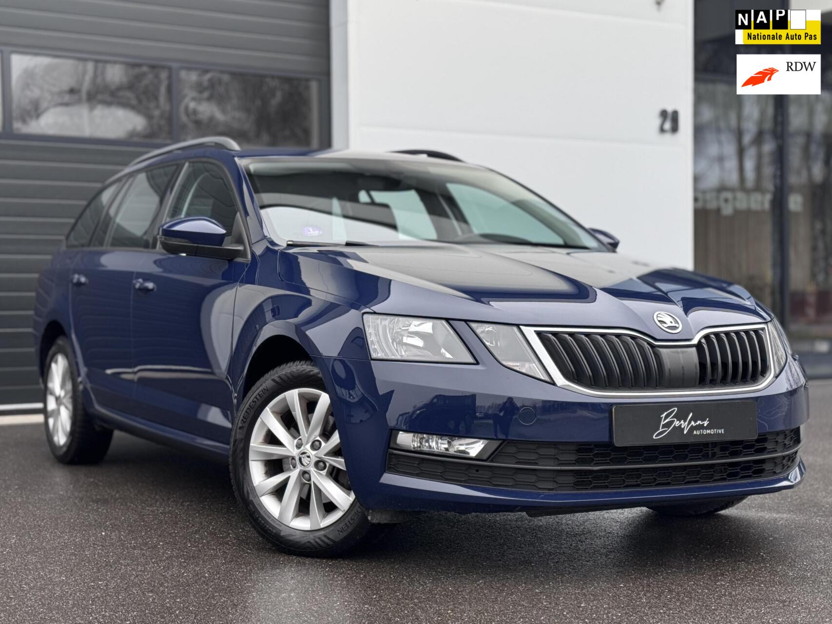 Skoda Octavia 1.5 TSI Business Org NL|Automaat|Trekhaa 2018 - voorkant