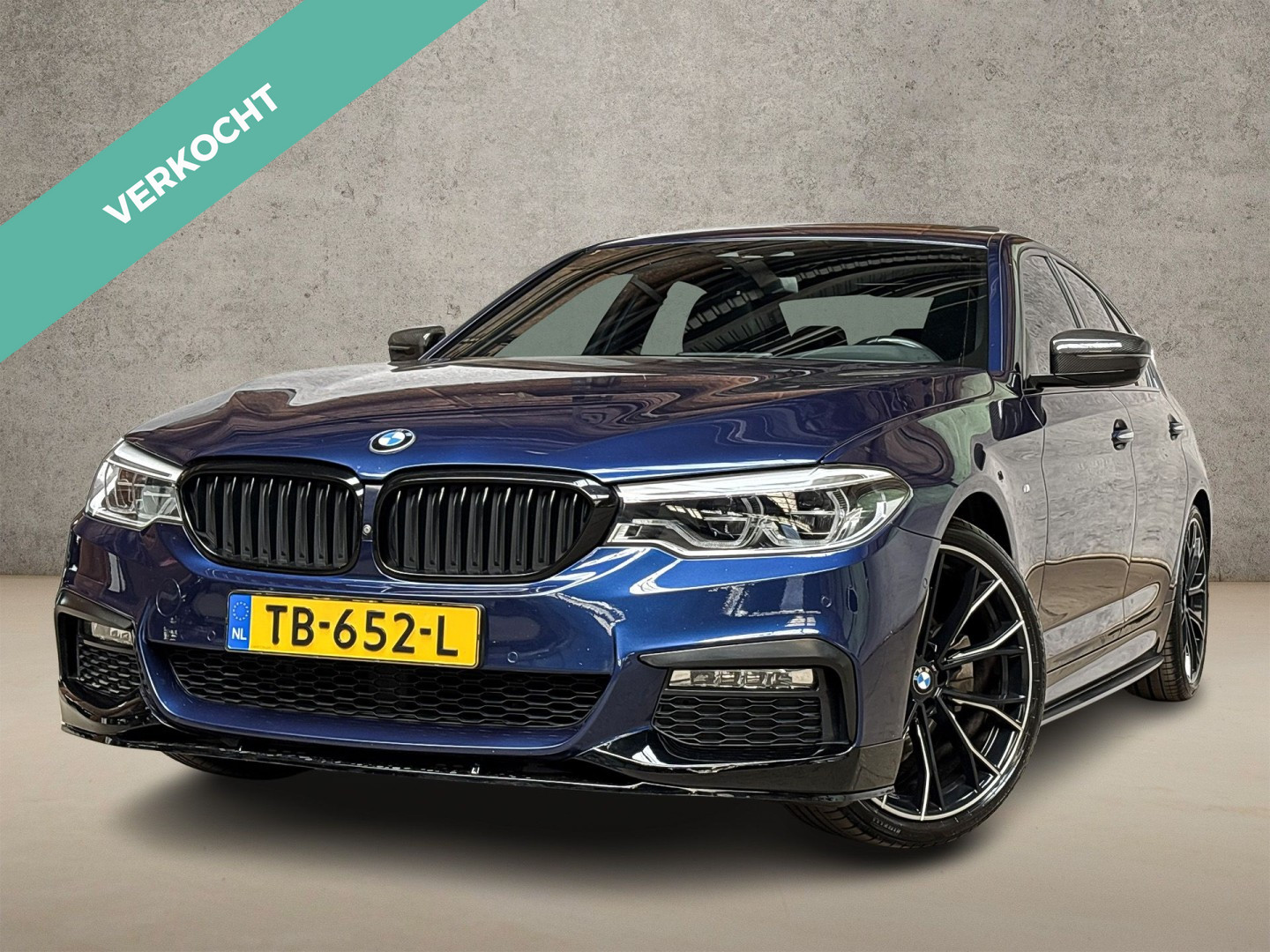 BMW 520i 520i M Sport High Executive 2018 - voorkant