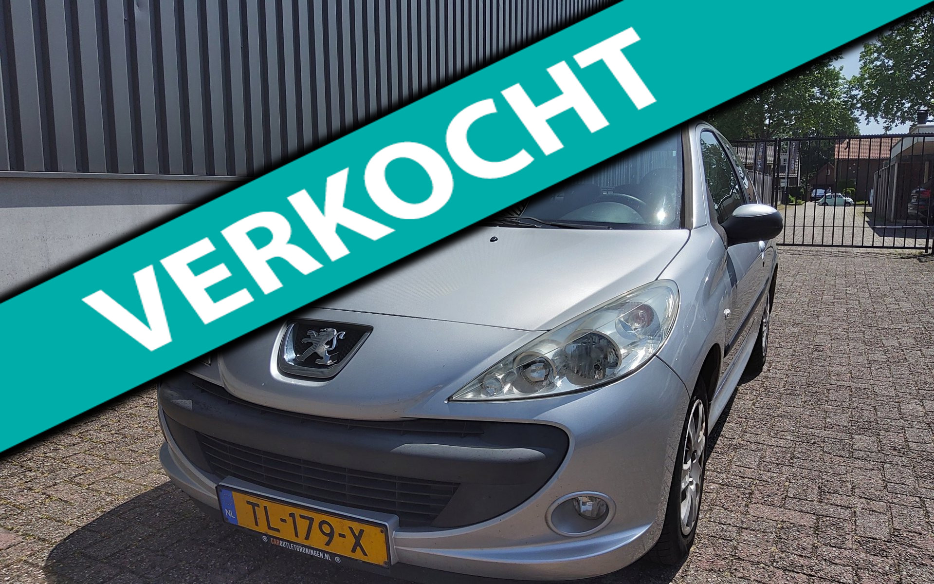 Peugeot 2***** 1.1 XR|Elec raam|AIRCO IJSKOUD!|APK 22-3-2027! 2009 - voorkant