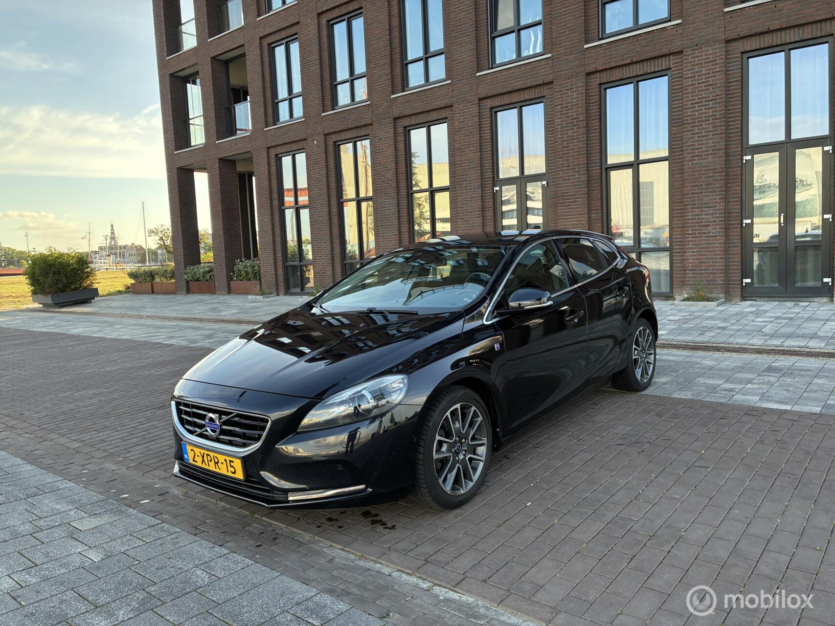Foto van VOLVO V40