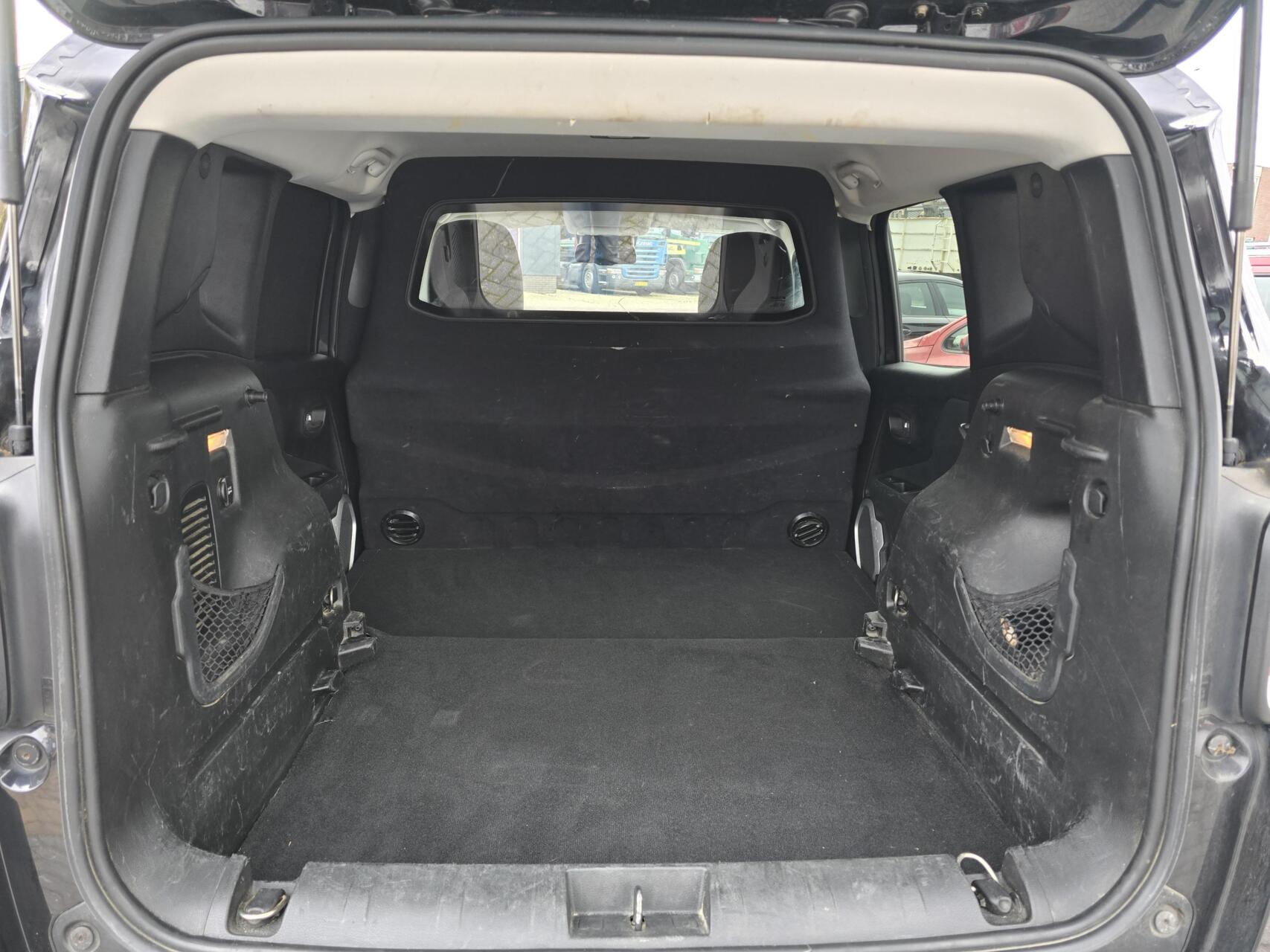 Foto van Jeep Renegade Van