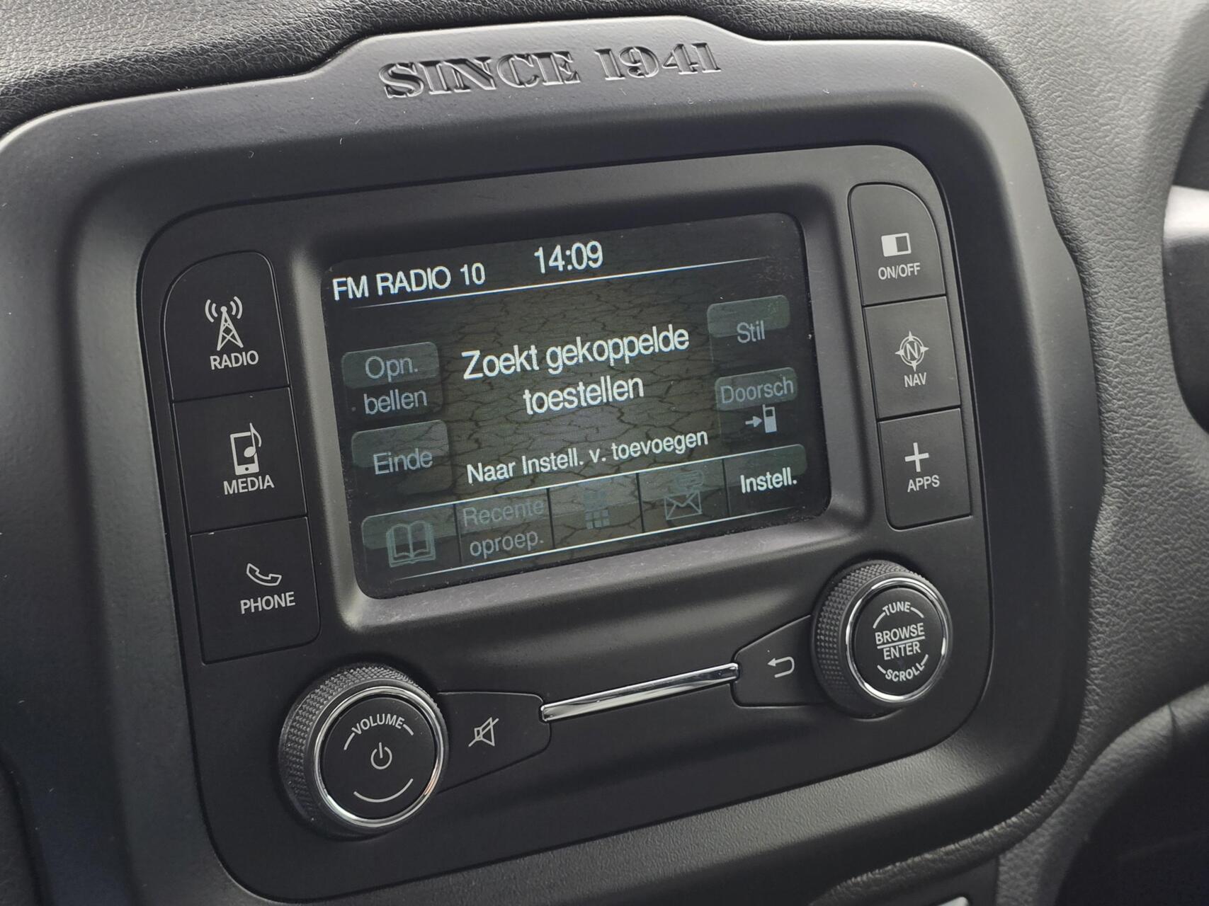 Foto van Jeep Renegade Van