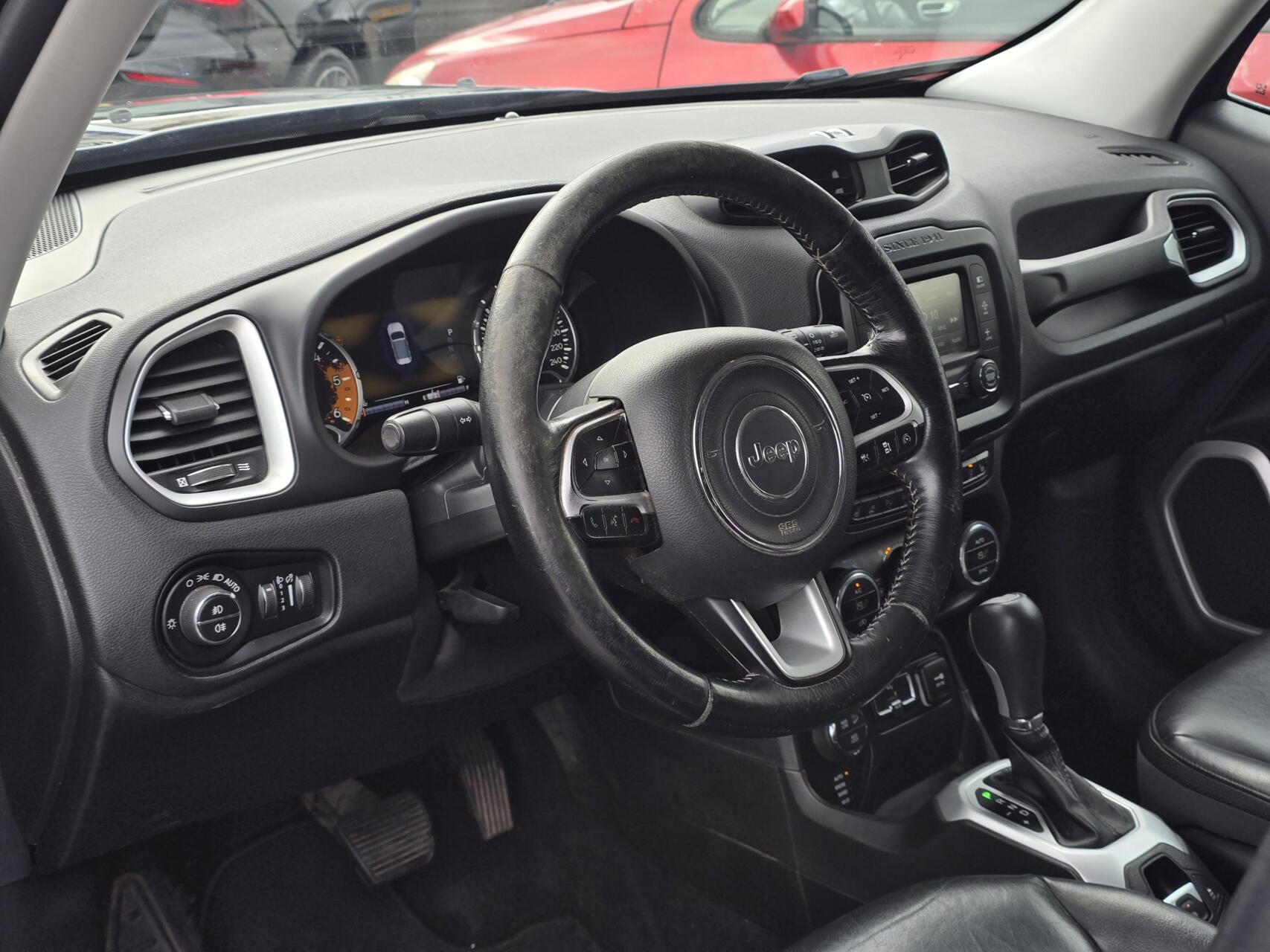 Foto van Jeep Renegade Van