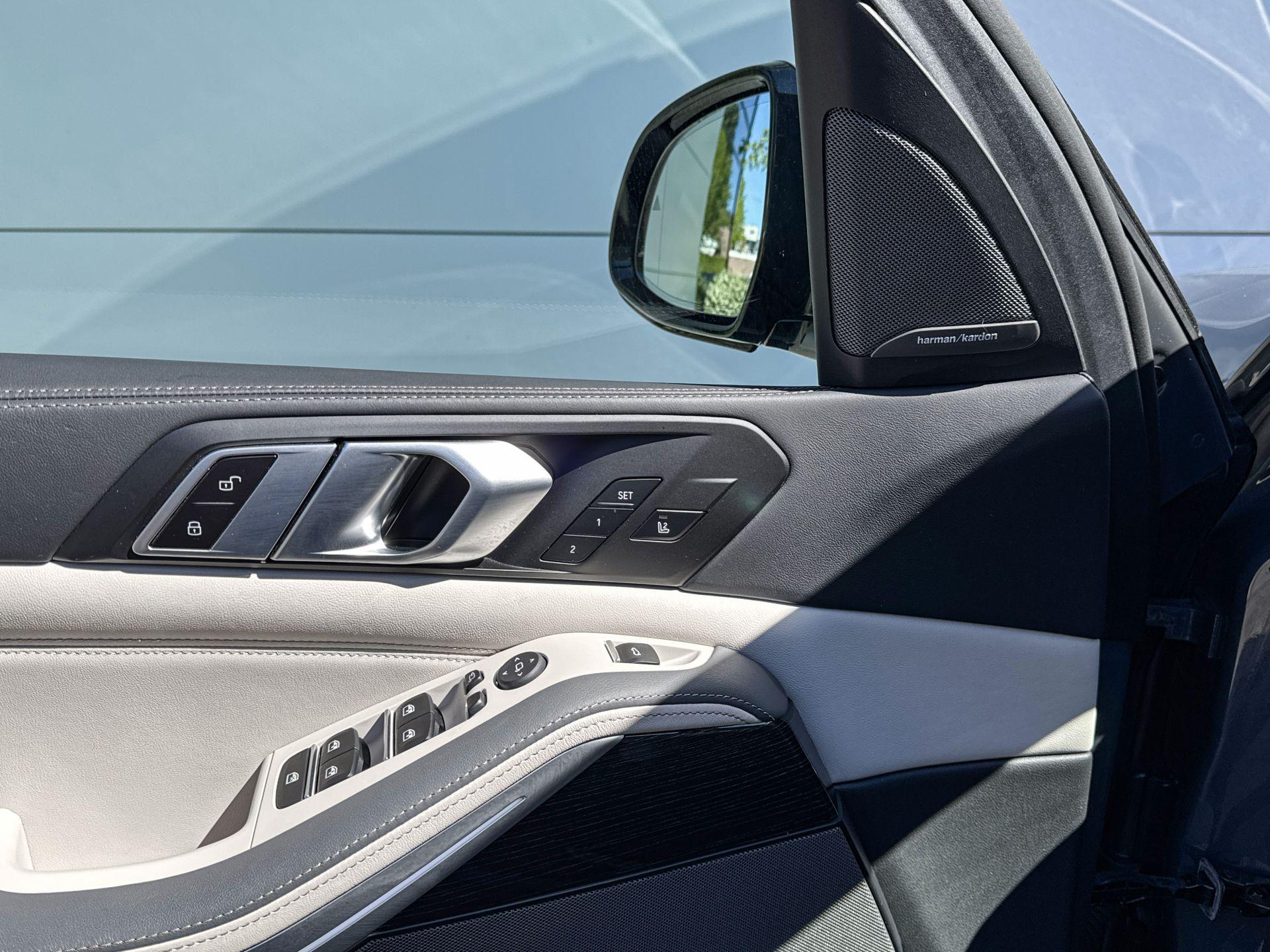 Foto van BMW X5 Xdrive50e