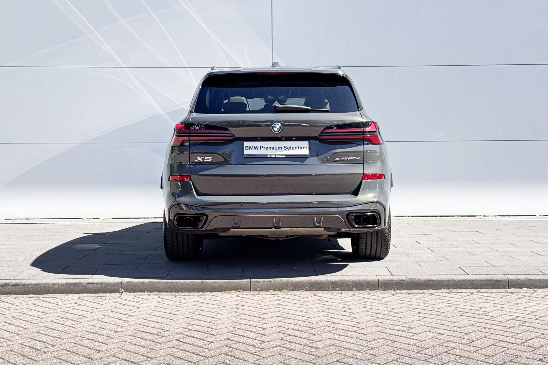 Foto van BMW X5 Xdrive50e