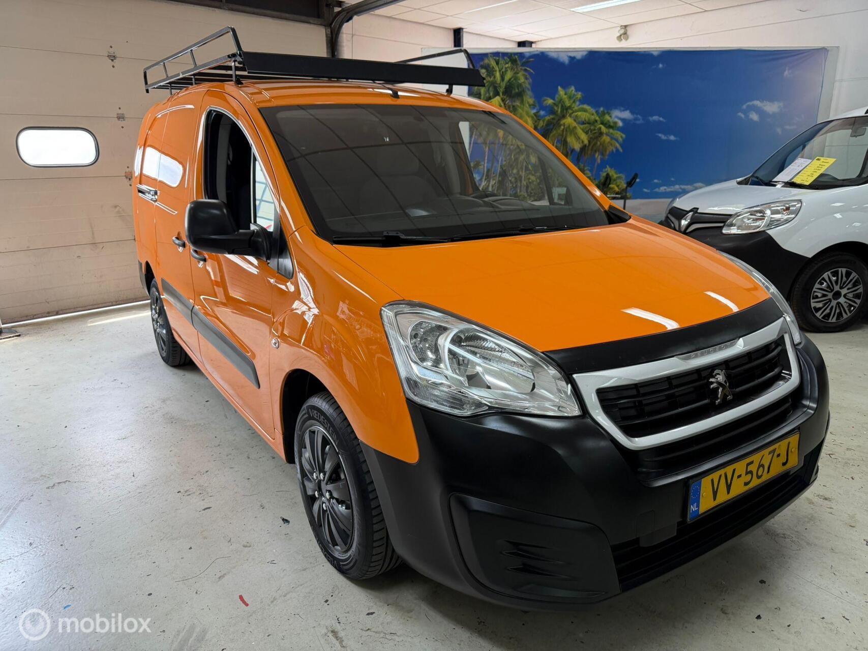 Foto van PEUGEOT PARTNER