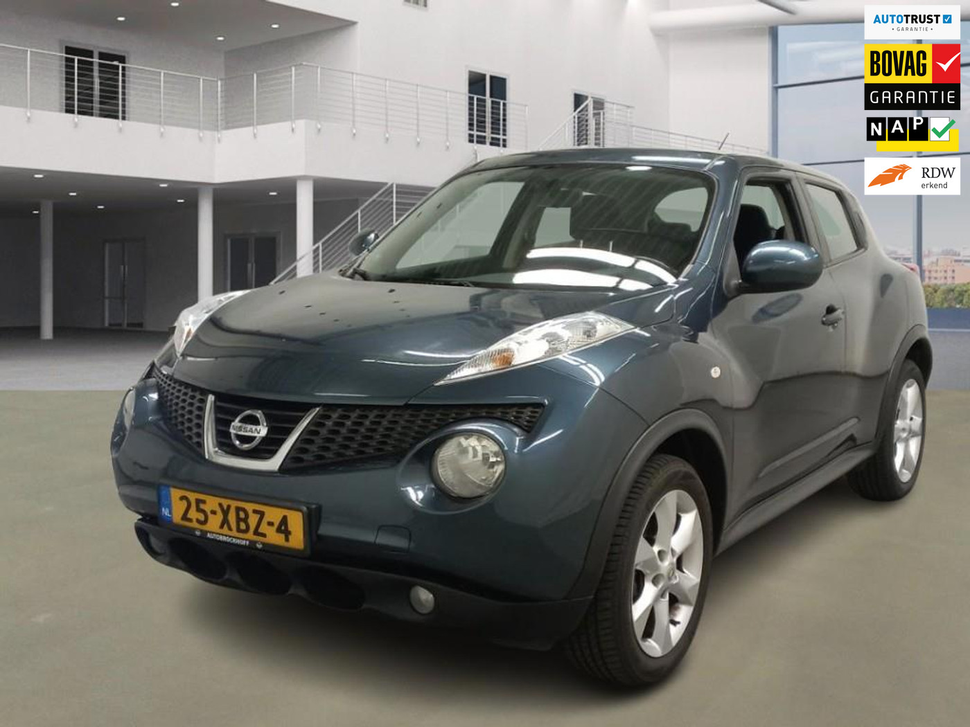 Nissan Nissan Juke 1.6 Acenta Automaat 1e Eigenaar 2012 - voorkant