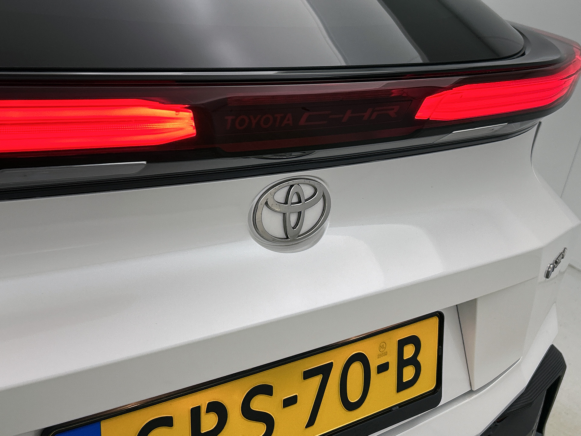Foto van Toyota C-hr
