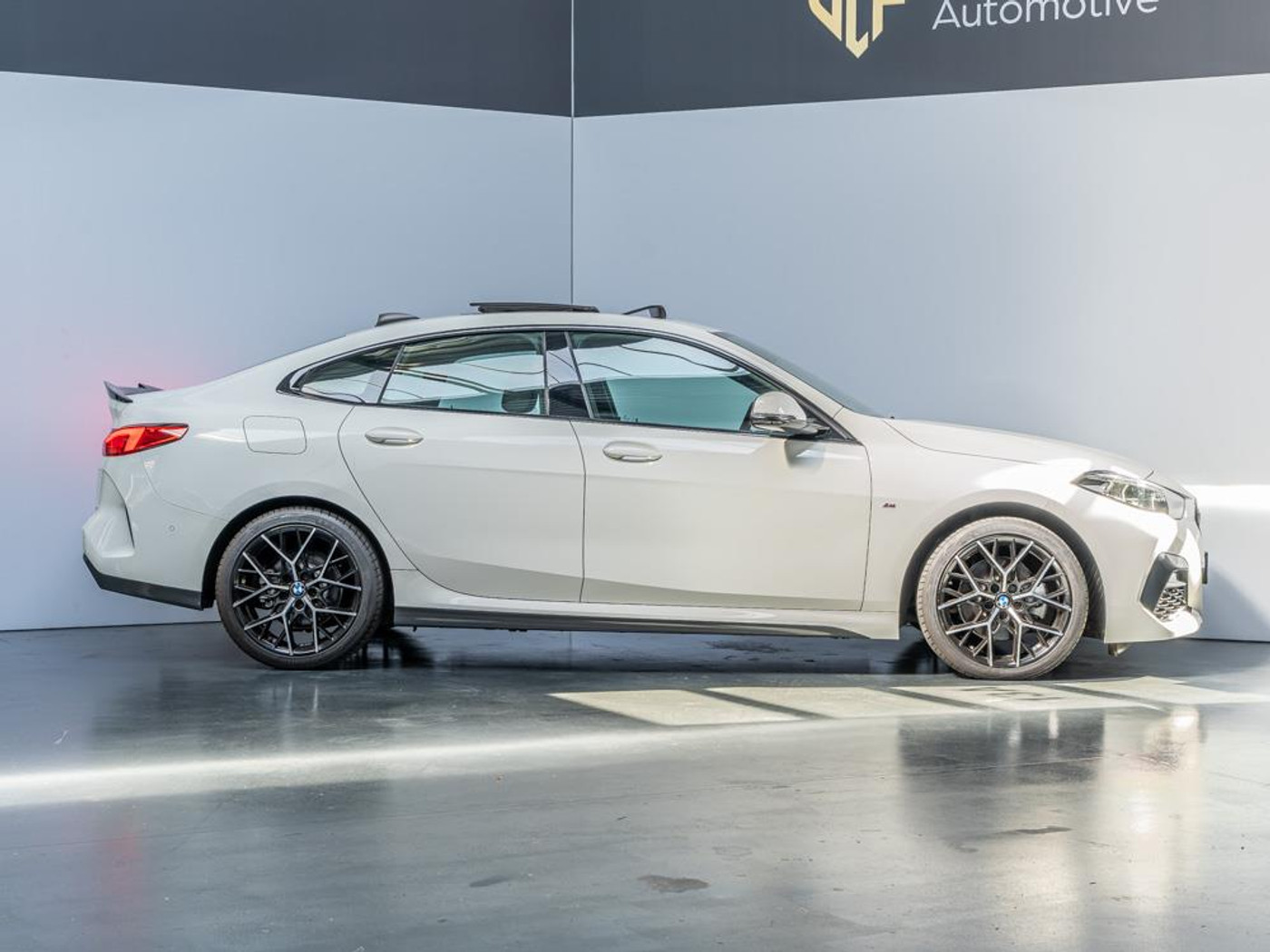 Foto van BMW 218i