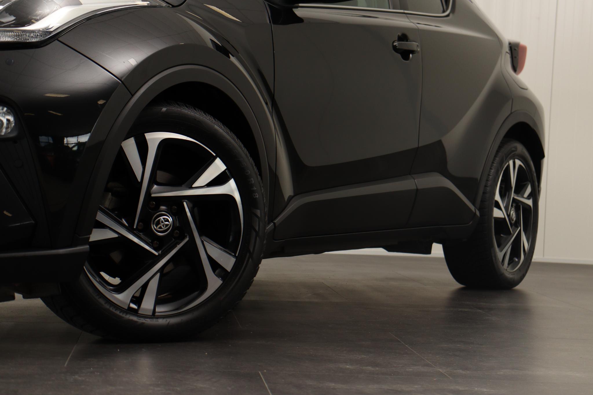 Foto van Toyota Toyota C-hr