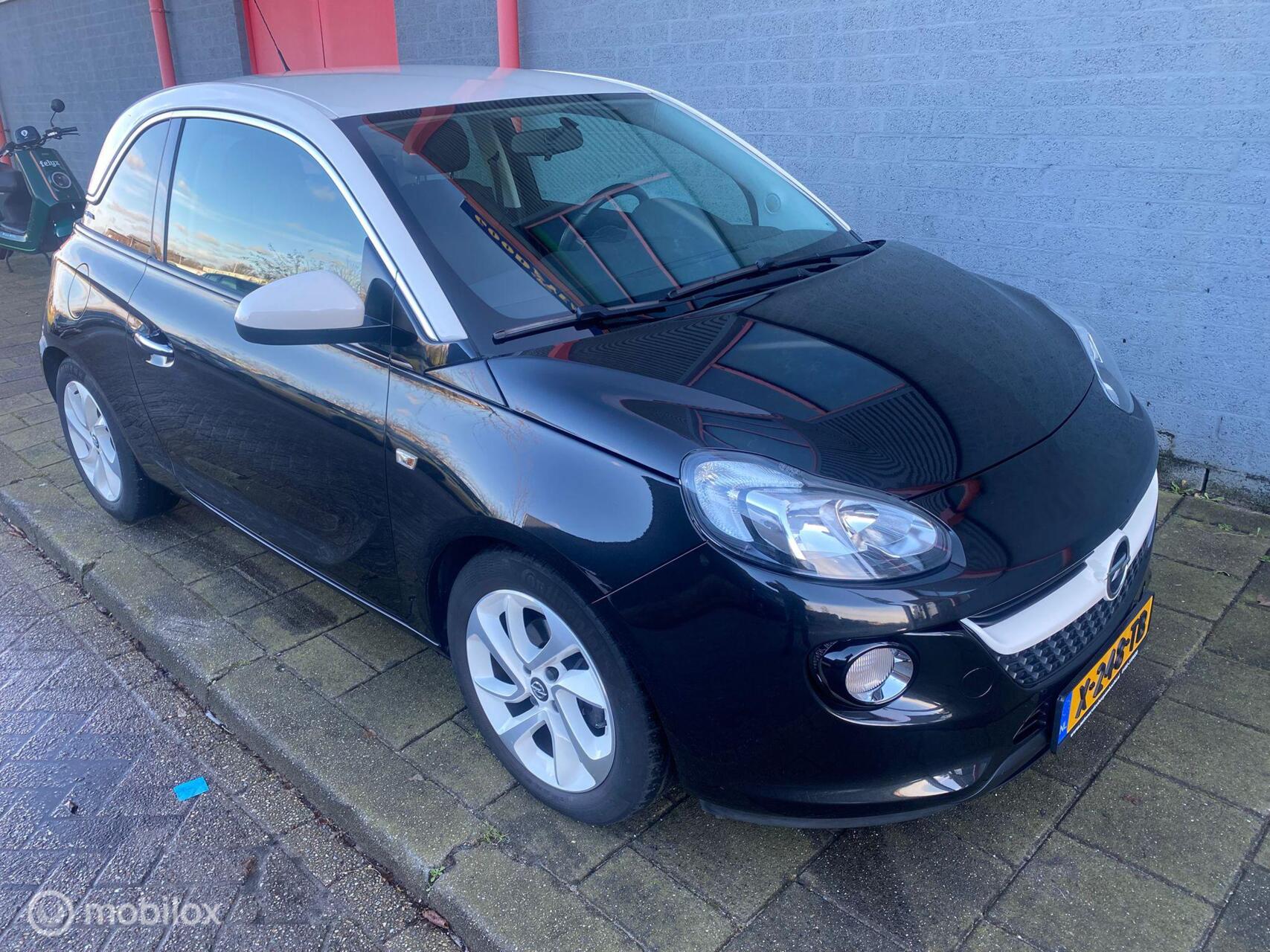 Foto van Opel Adam