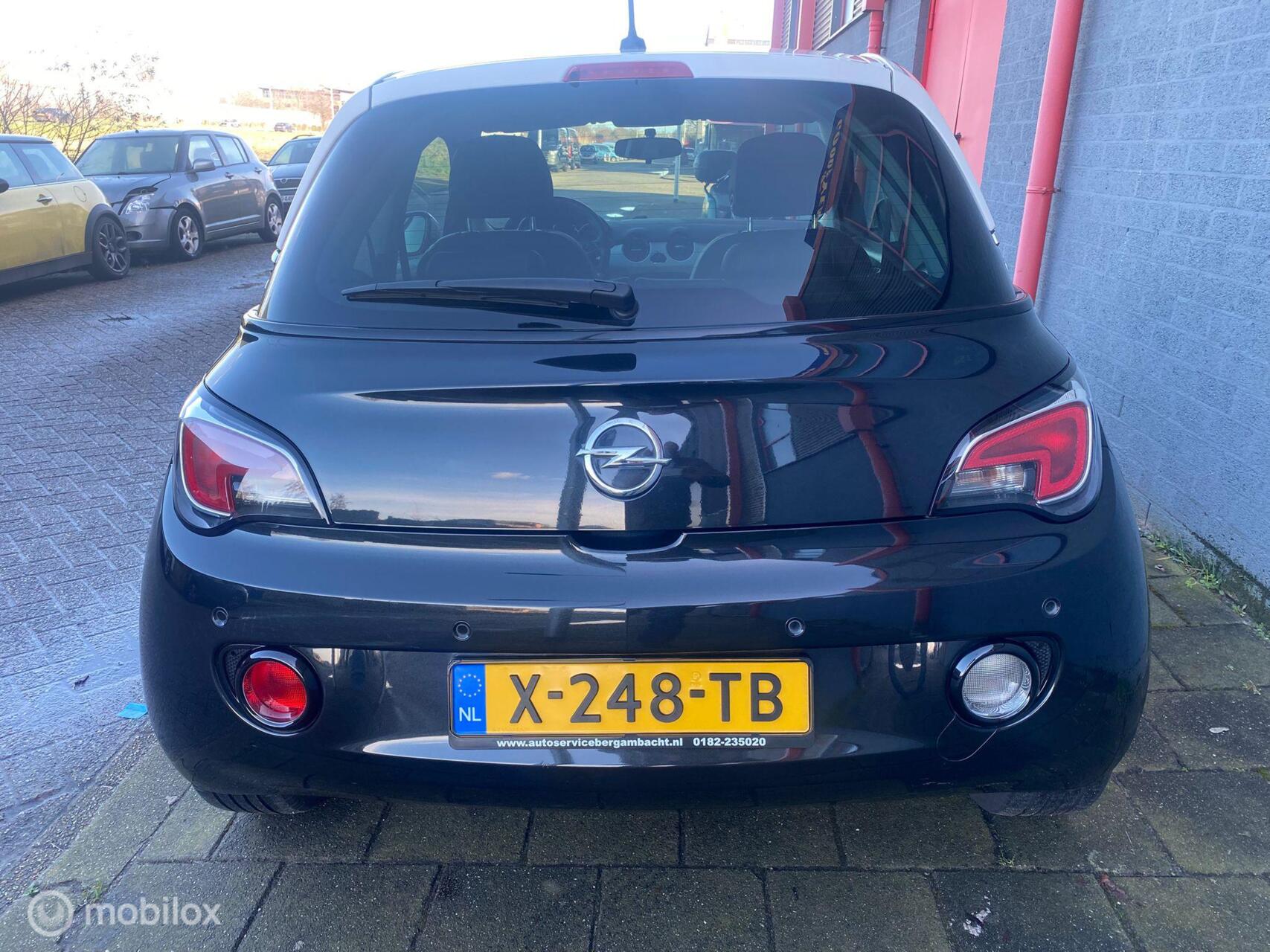 Foto van Opel Adam