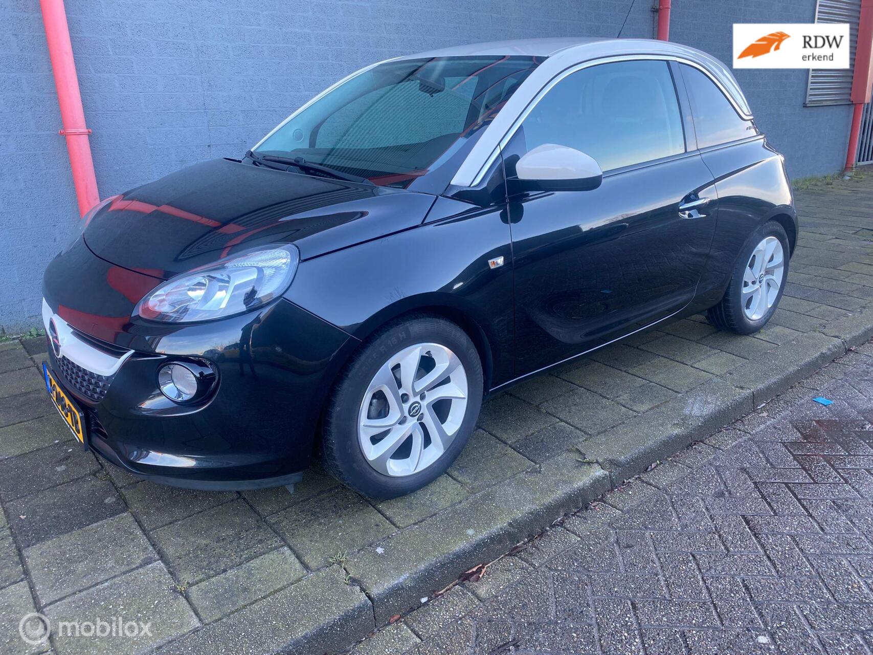 Opel Adam 1.2 117000 KM IN ABSOLUTE NWSTAAT VOL OPTIES 2015 - voorkant