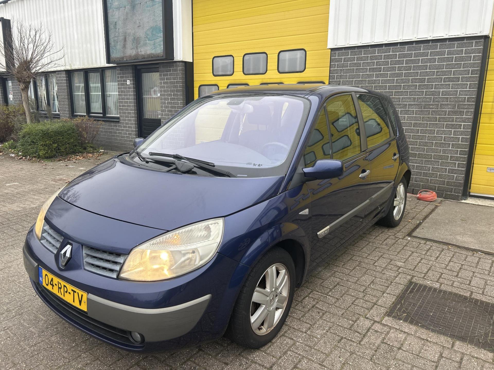 Foto van RENAULT MEGANE SCENIC