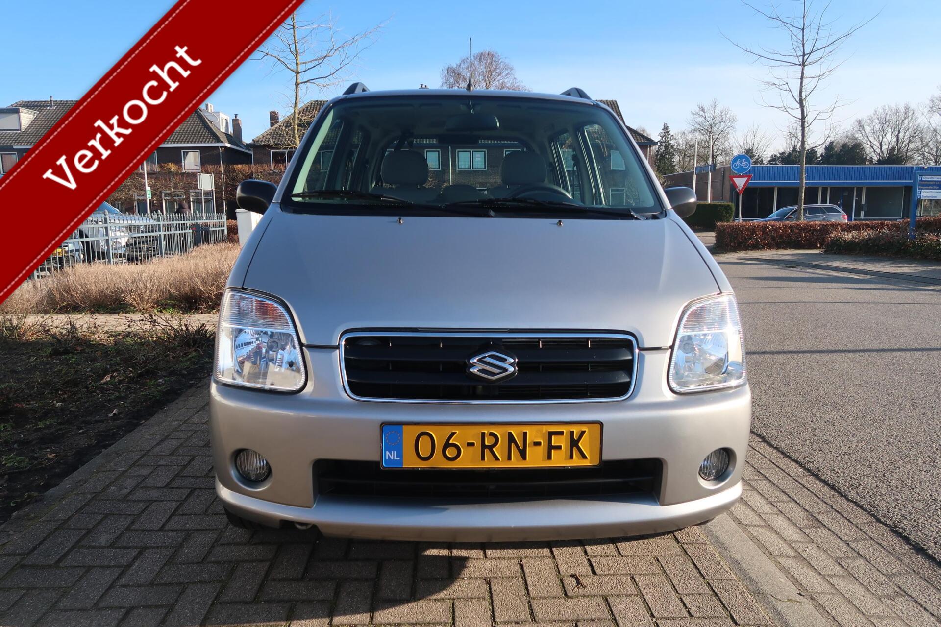 Foto van Suzuki Wagon R