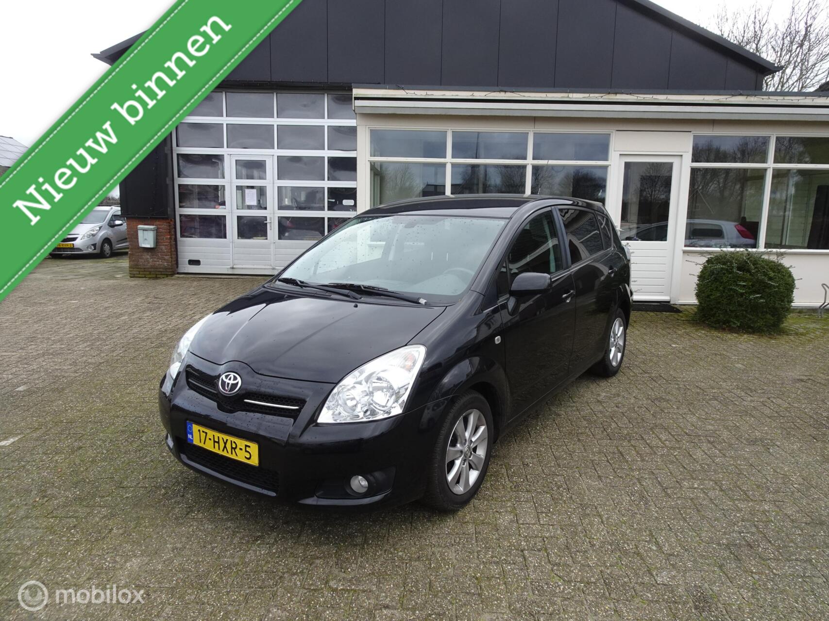 Foto van TOYOTA TOYOTA COROLLA VERSO