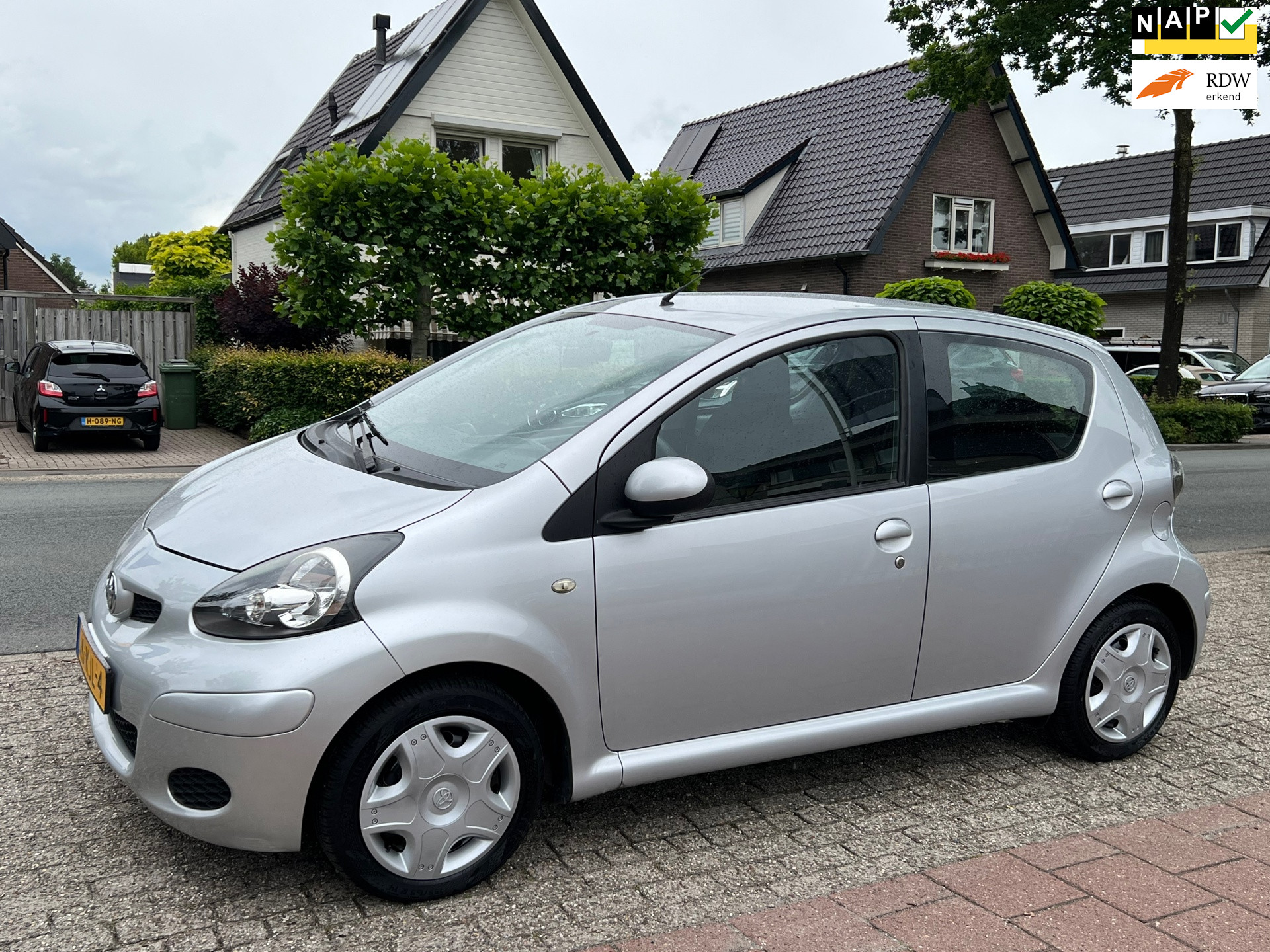 Toyota Toyota Aygo 1.0-12V Comfort NL-AUTO-NAP. 2009 - voorkant