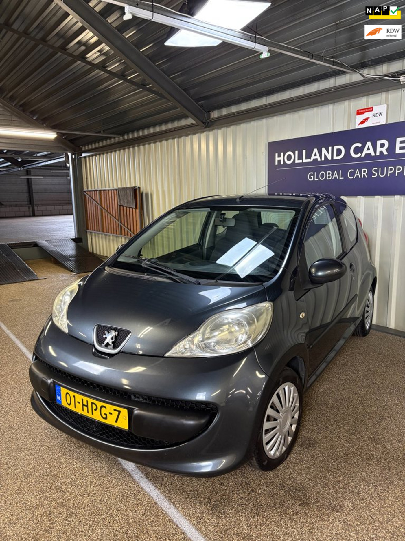 Peugeot Peugeot 107 1.0-12V XS Airco & Elektrische ramen 2009 - voorkant
