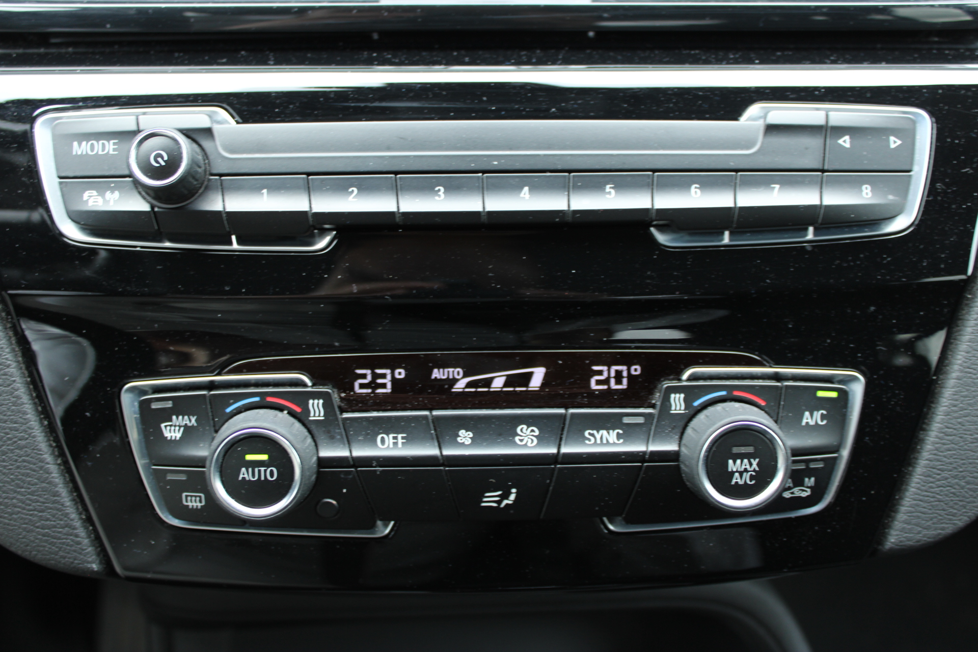 Foto van BMW X1 Sdrive18i