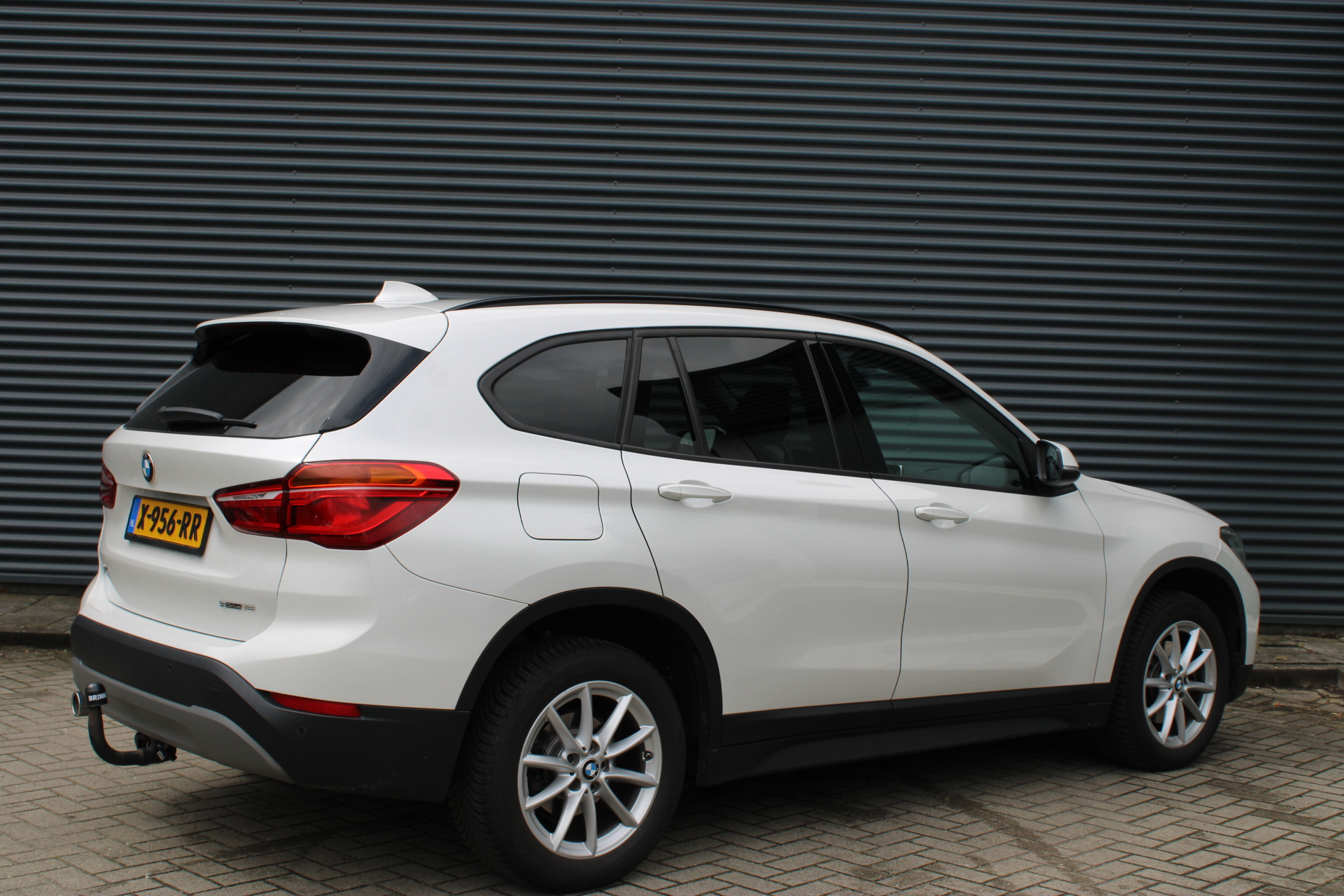 Foto van BMW X1 Sdrive18i