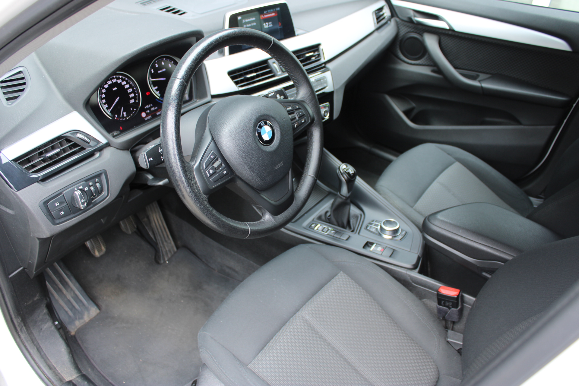 Foto van BMW X1 Sdrive18i