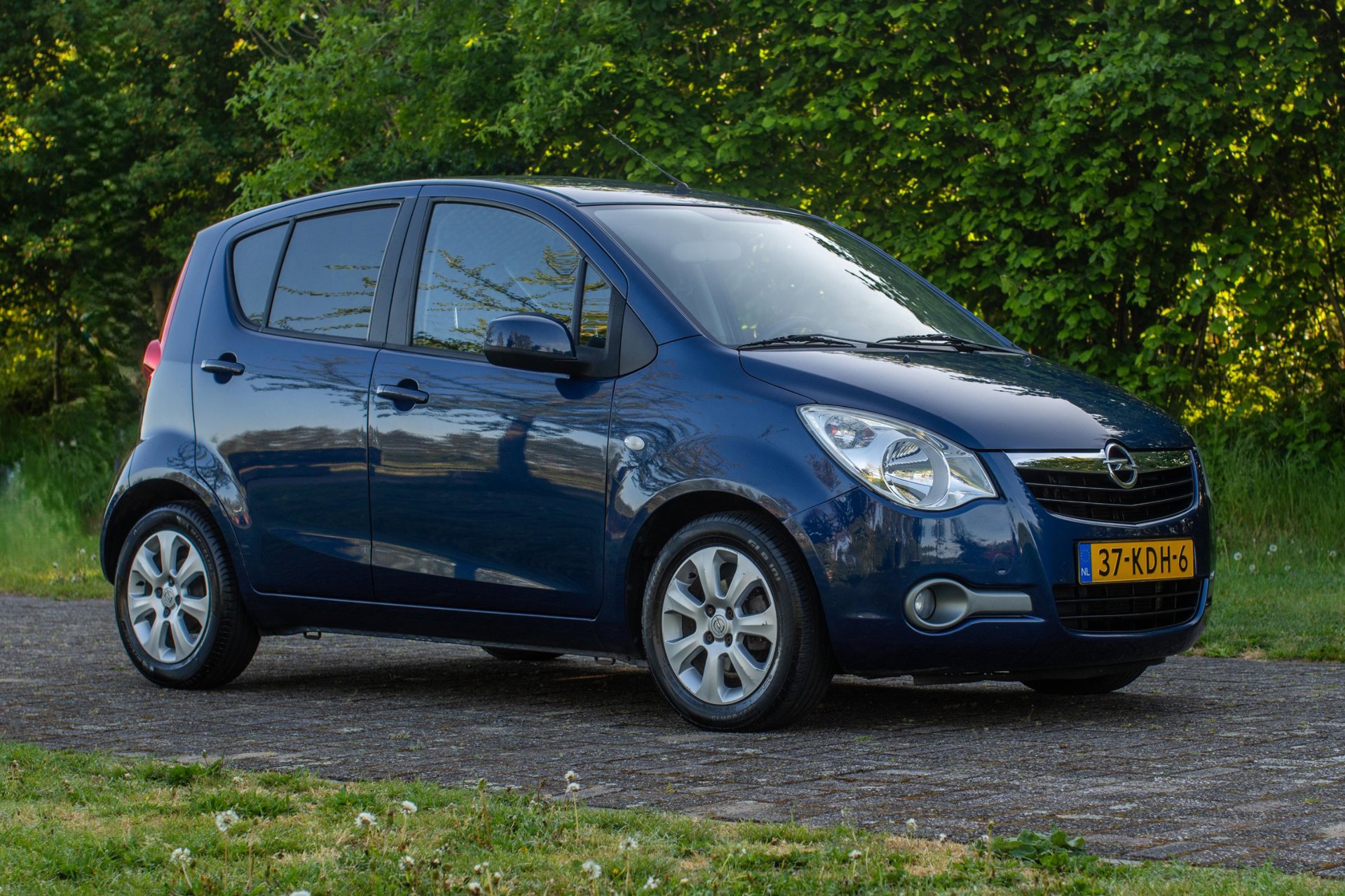 Foto van Opel Agila