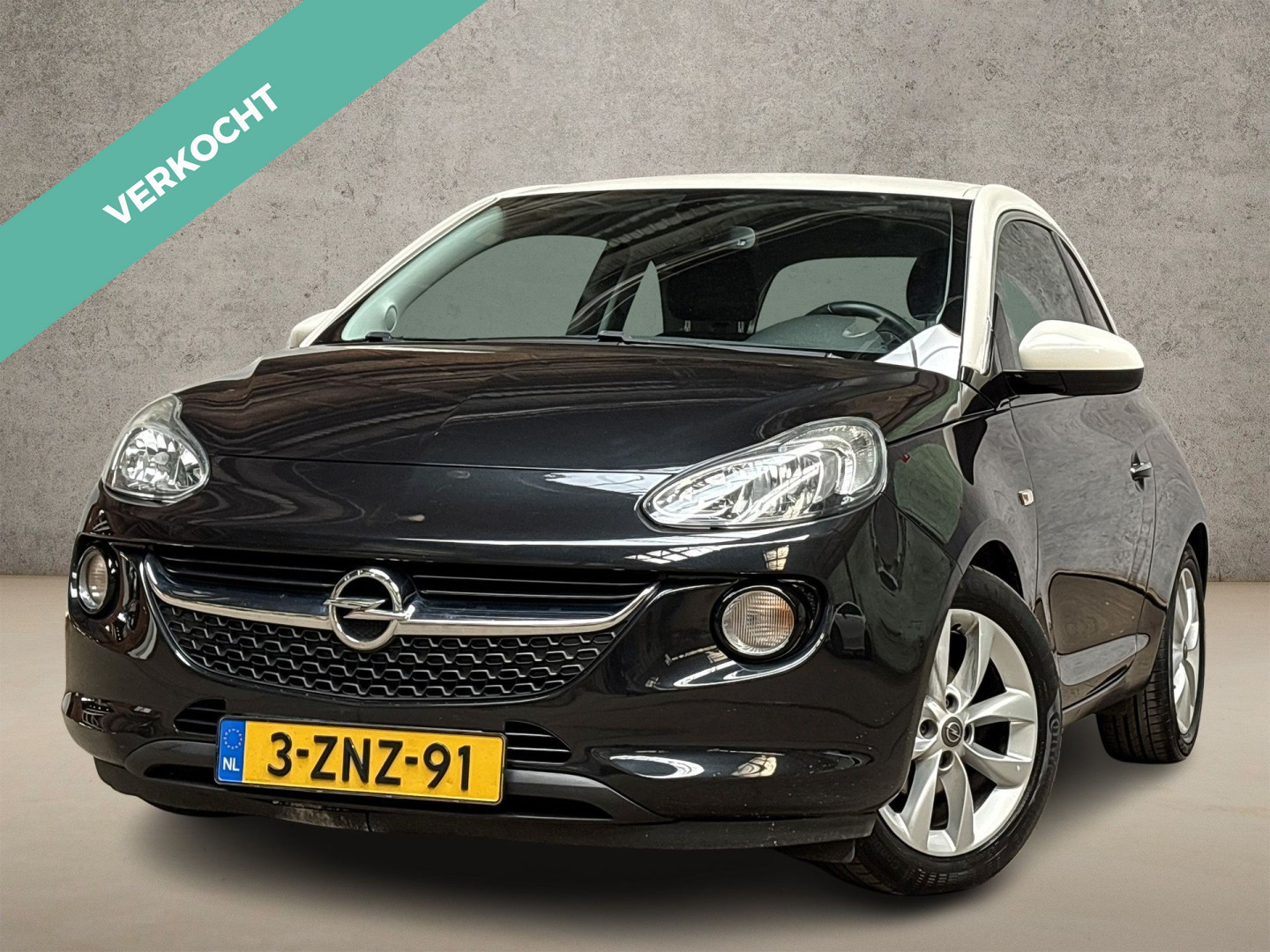 Opel Adam 1.0 Turbo Sport 2015 - voorkant