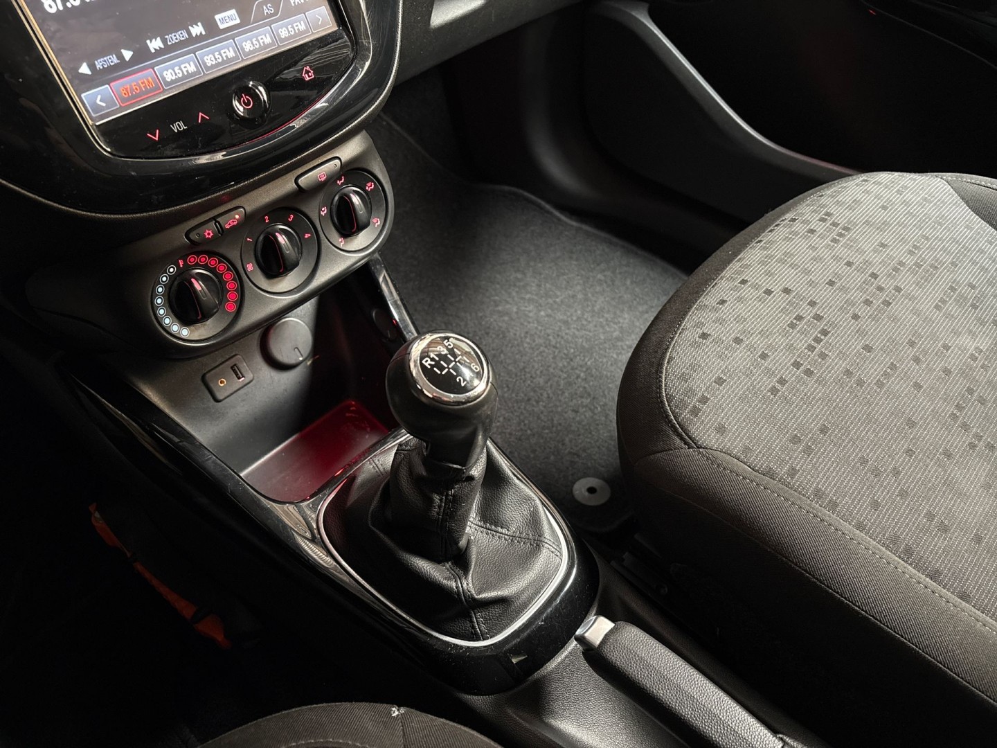 Foto van Opel Adam