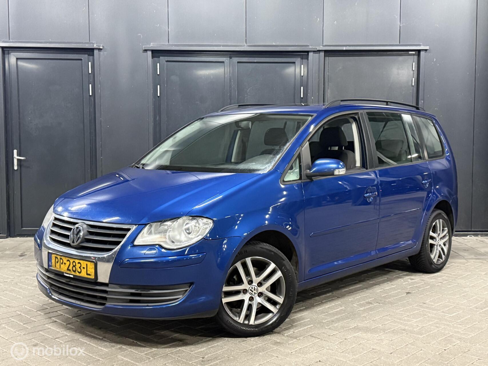 Volkswagen Touran 1.4 TSI Optive 7 pers|schuifdak|carplay 2008 - voorkant
