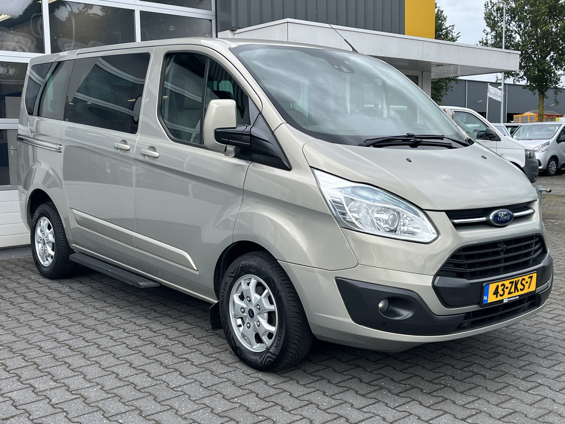 Foto van FORD TOURNEO CUSTOM