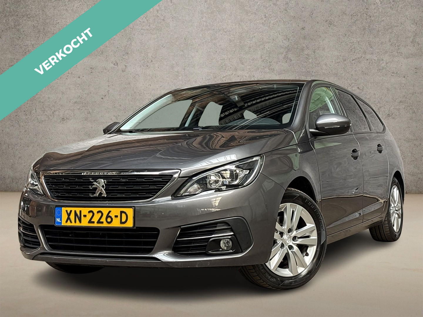 Peugeot 308 1.2 PureTech Allure 2018 - voorkant