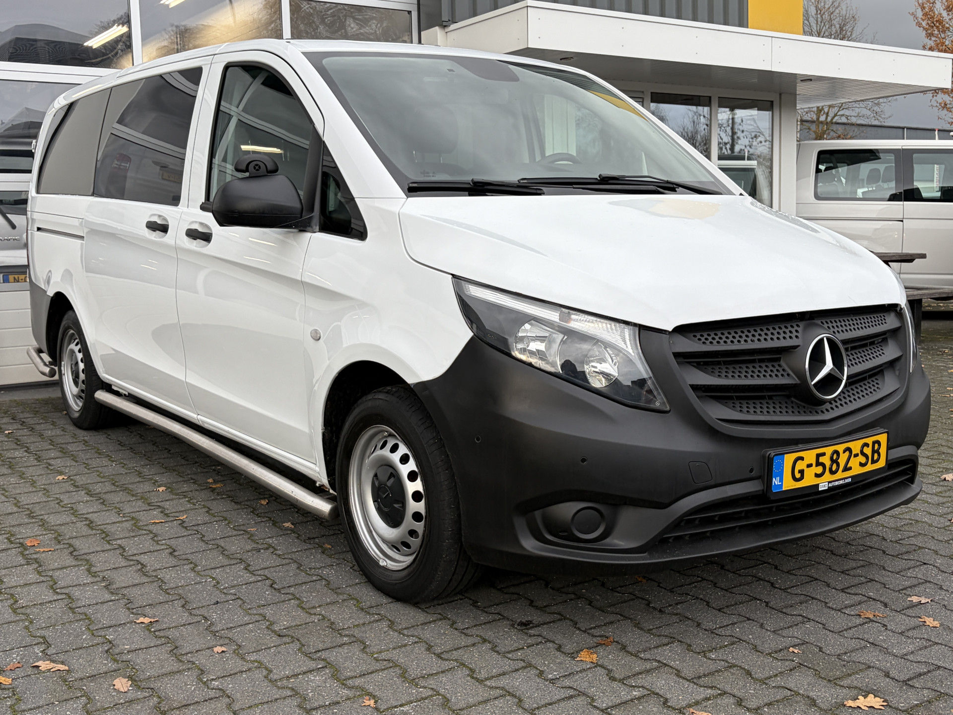 Foto van MERCEDES-BENZ VITO TOURER