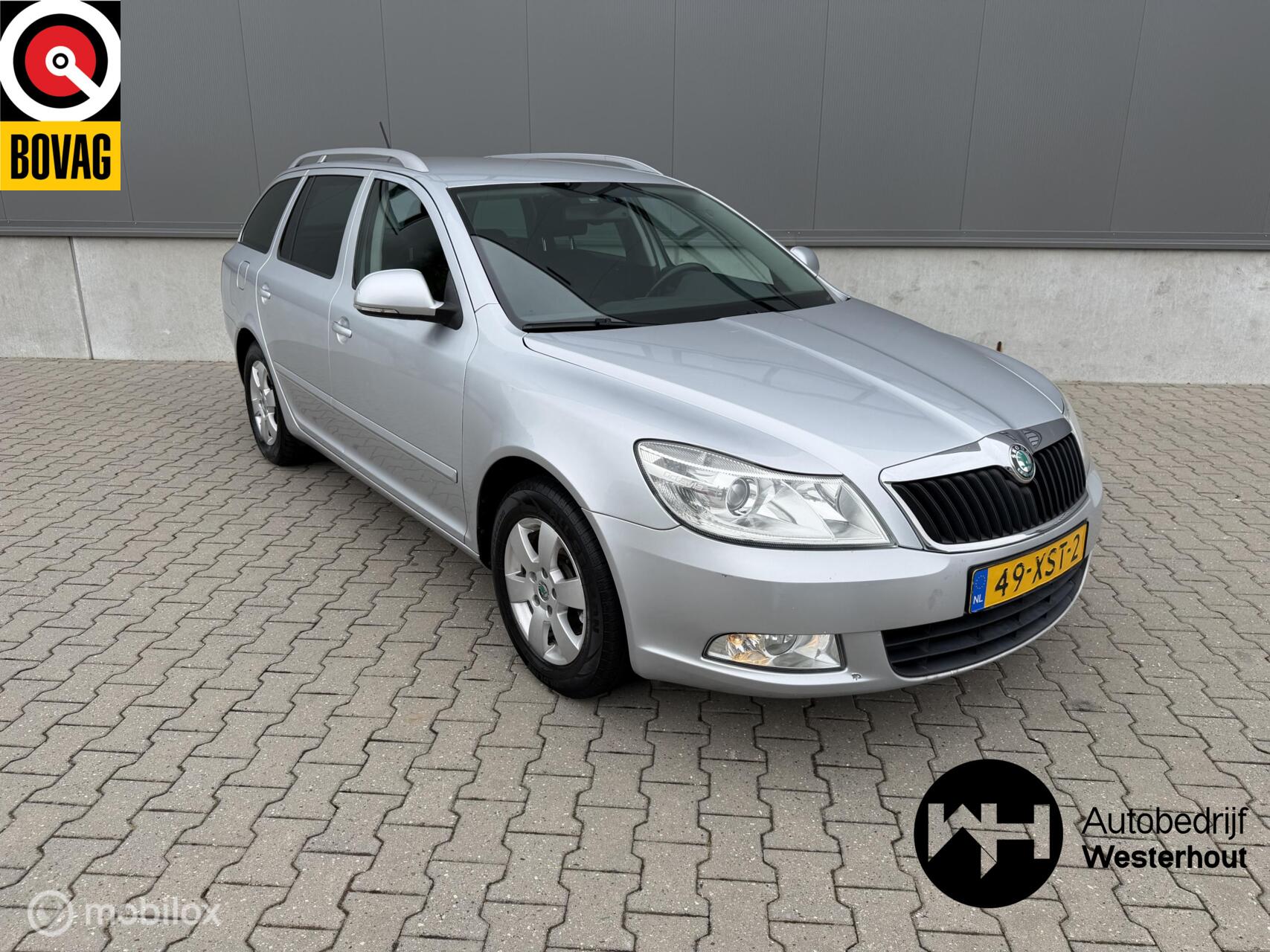 Skoda Octavia 1.2 TSI Elegance|TREKHAAK|AIRCO|CRUISE 2012 - voorkant