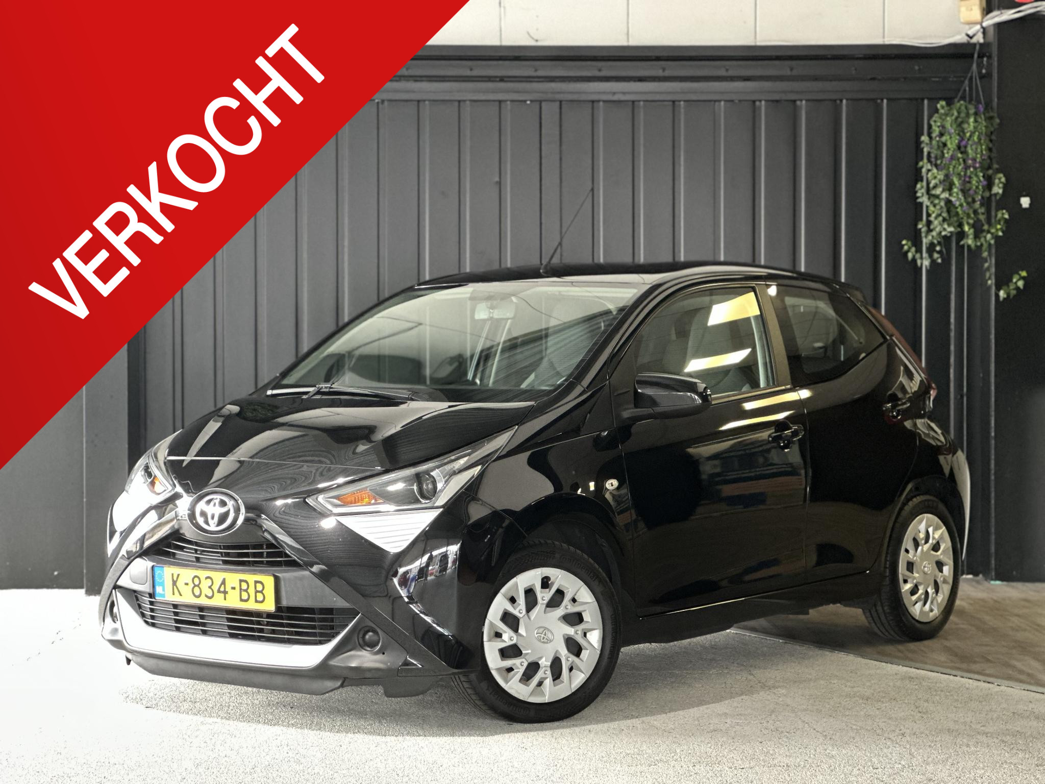 Toyota Toyota Aygo 1.0 VVT-i x-play 2020 - voorkant