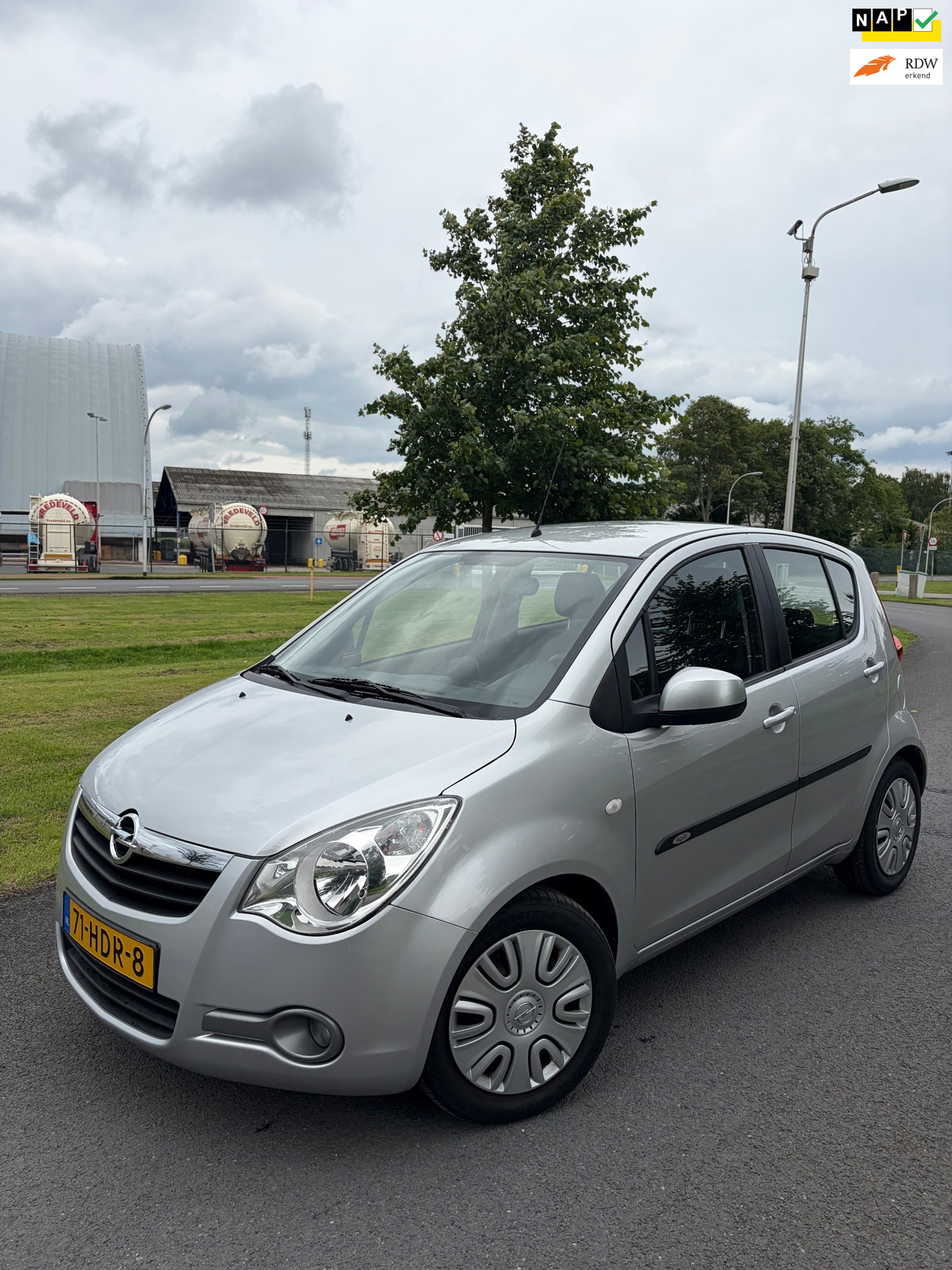 Opel Agila 1.2 Enjoy, NAP, Trekhaak, eerste eigenaar 2008 - voorkant
