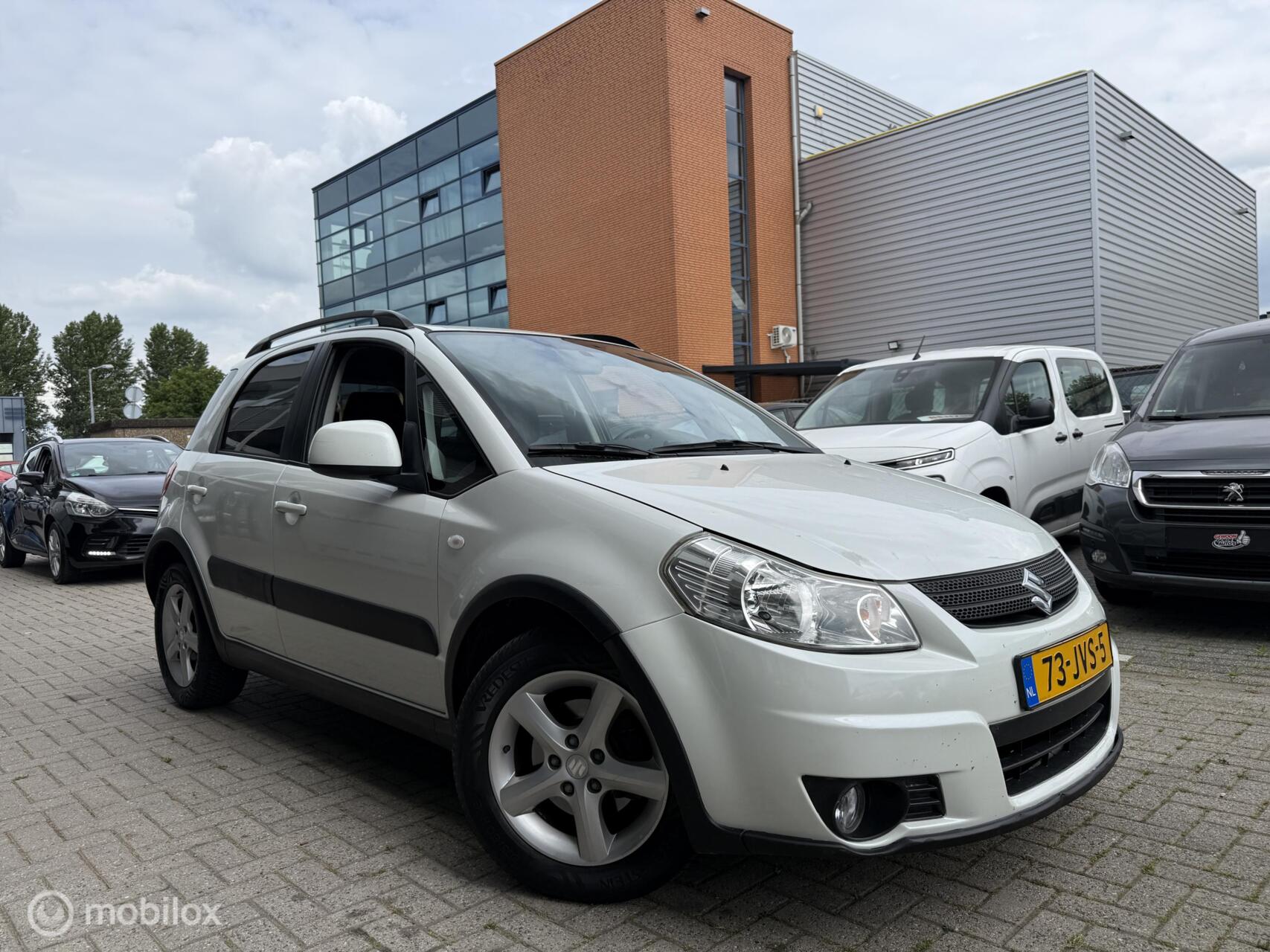Foto van SUZUKI SX4