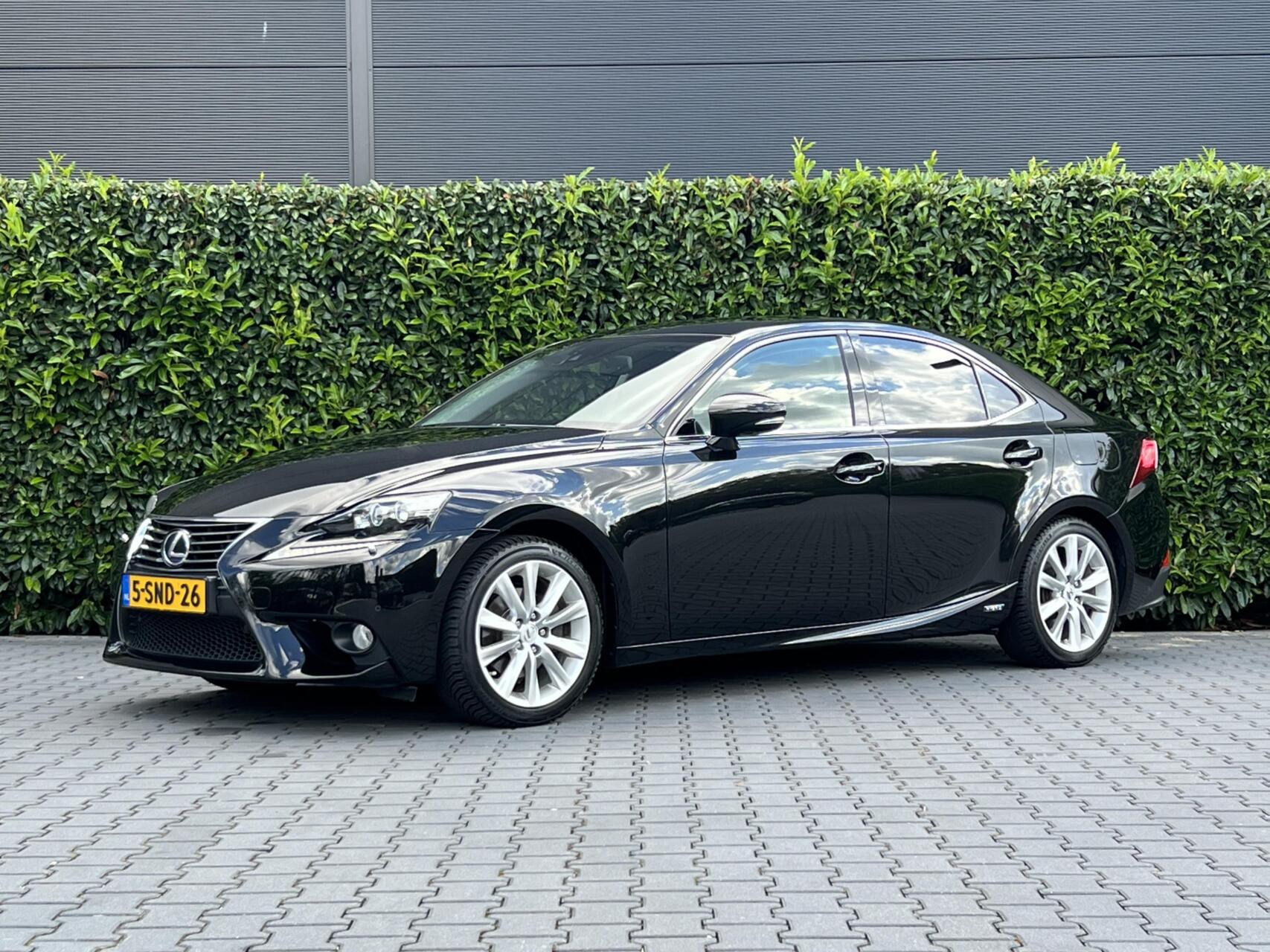 Foto van LEXUS LEXUS IS300H