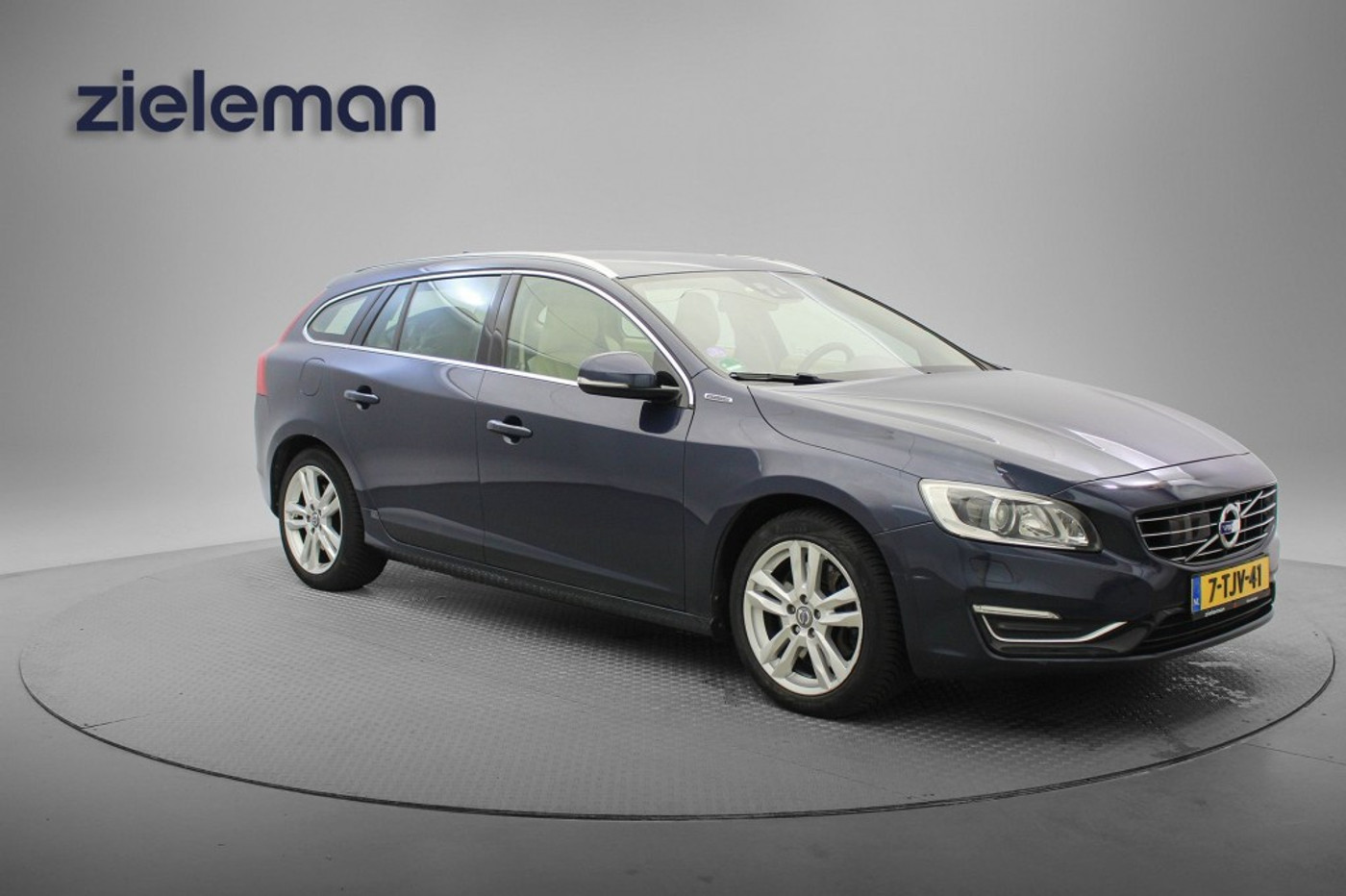 Foto van VOLVO V60 PLUG IN HYBRID